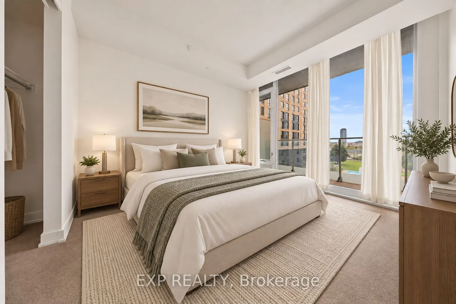 111 Champagne Avenue S #406