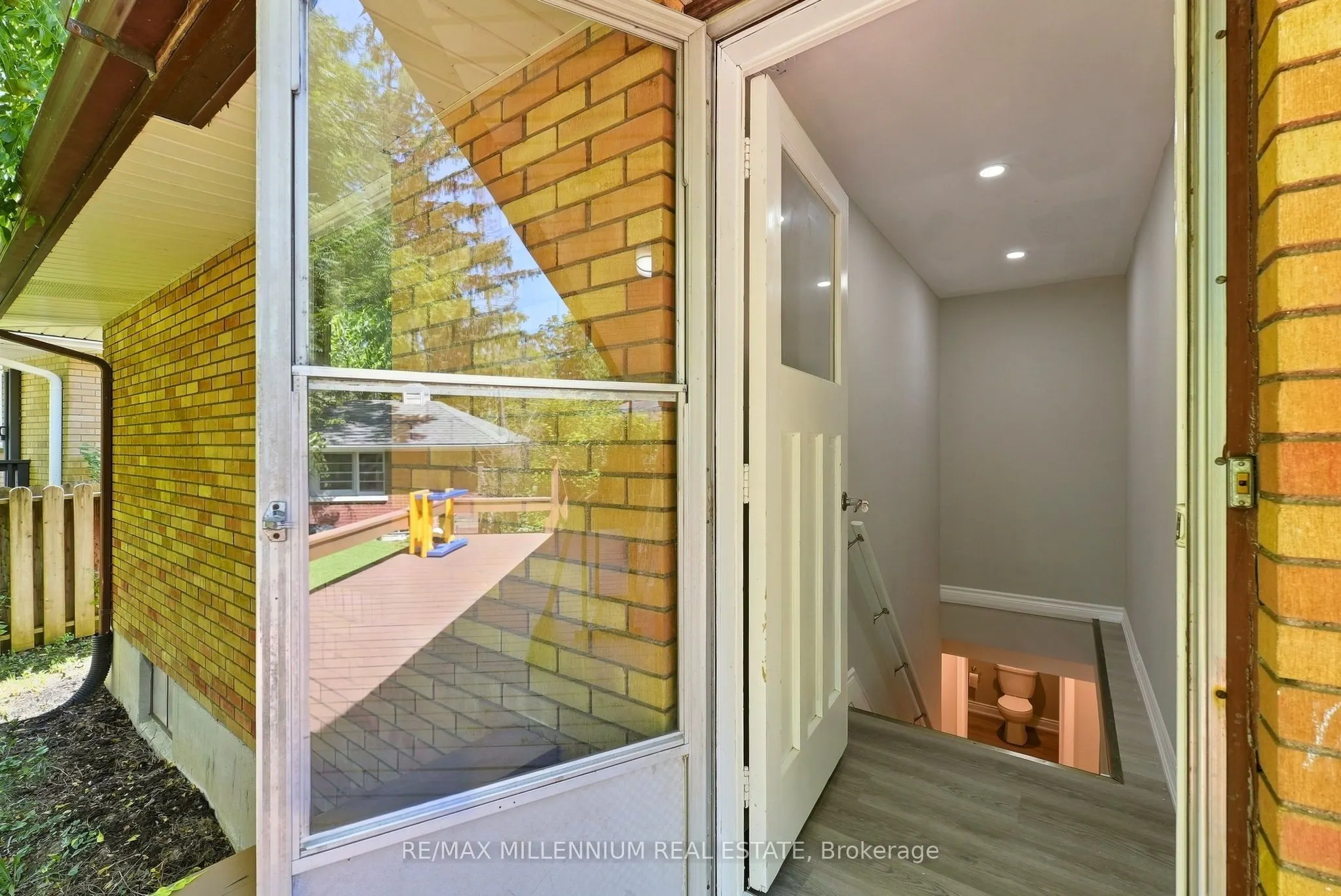 22 Montgomery Road