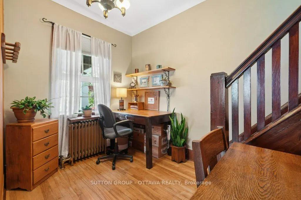 23 Pinehurst Avenue
