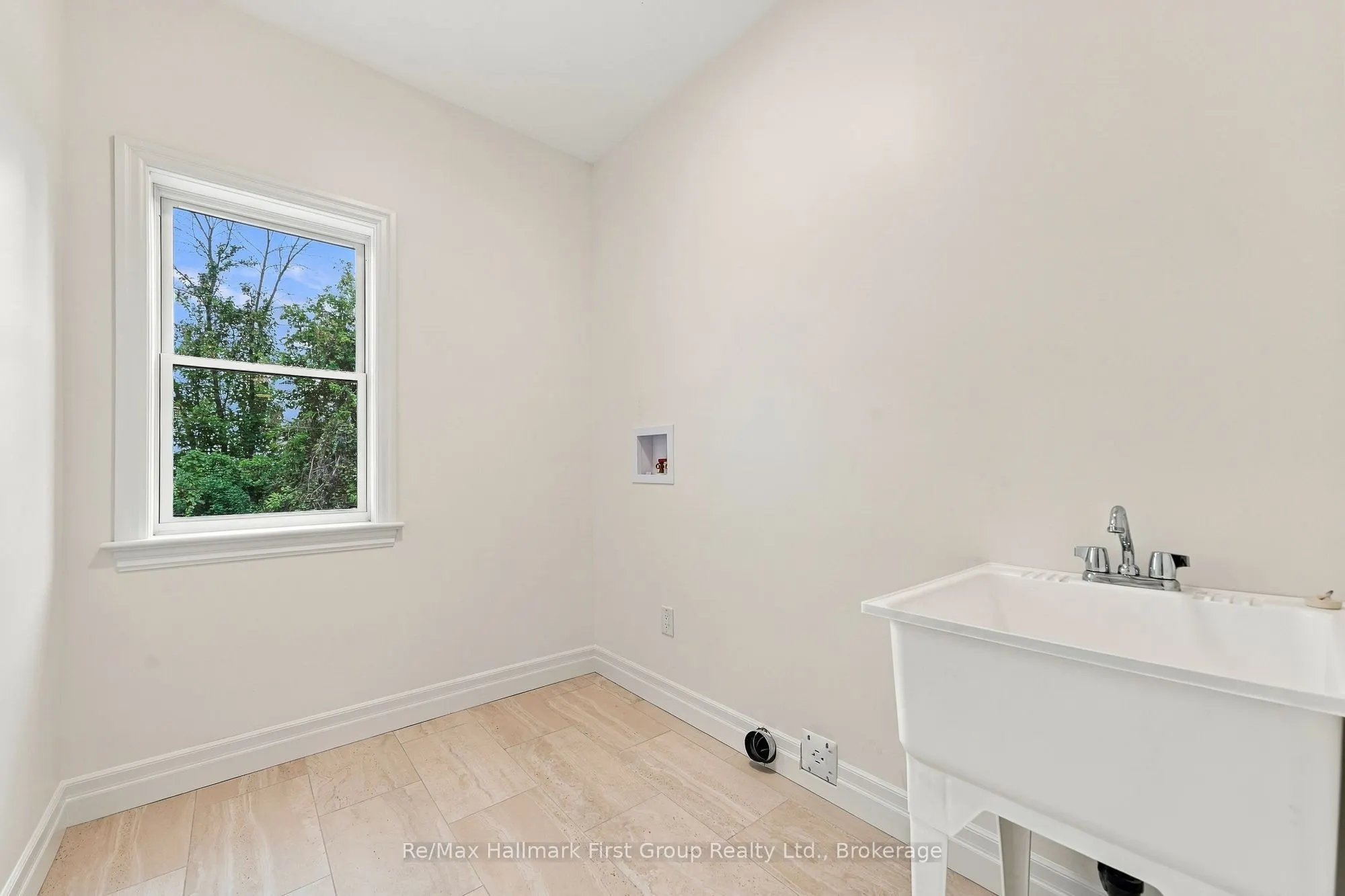 127 Windmill Road