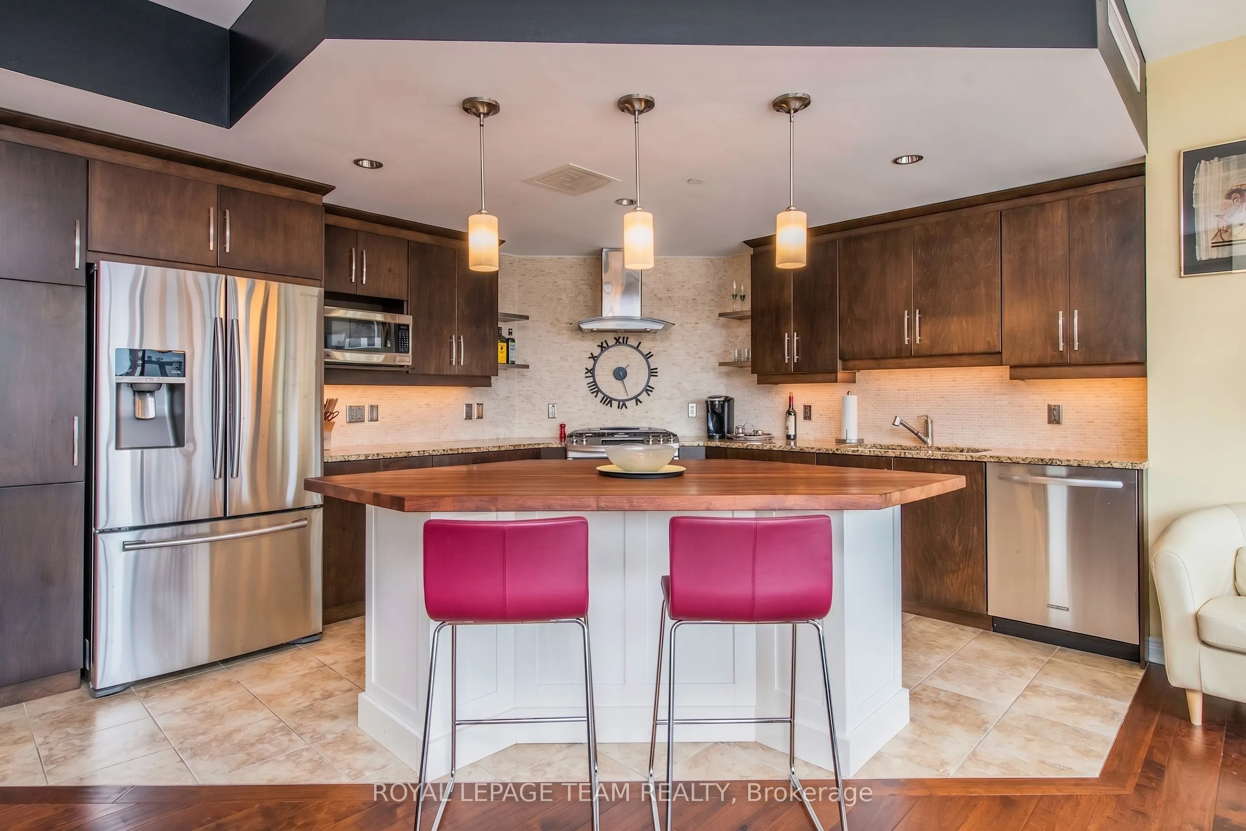 90 George Street #1307