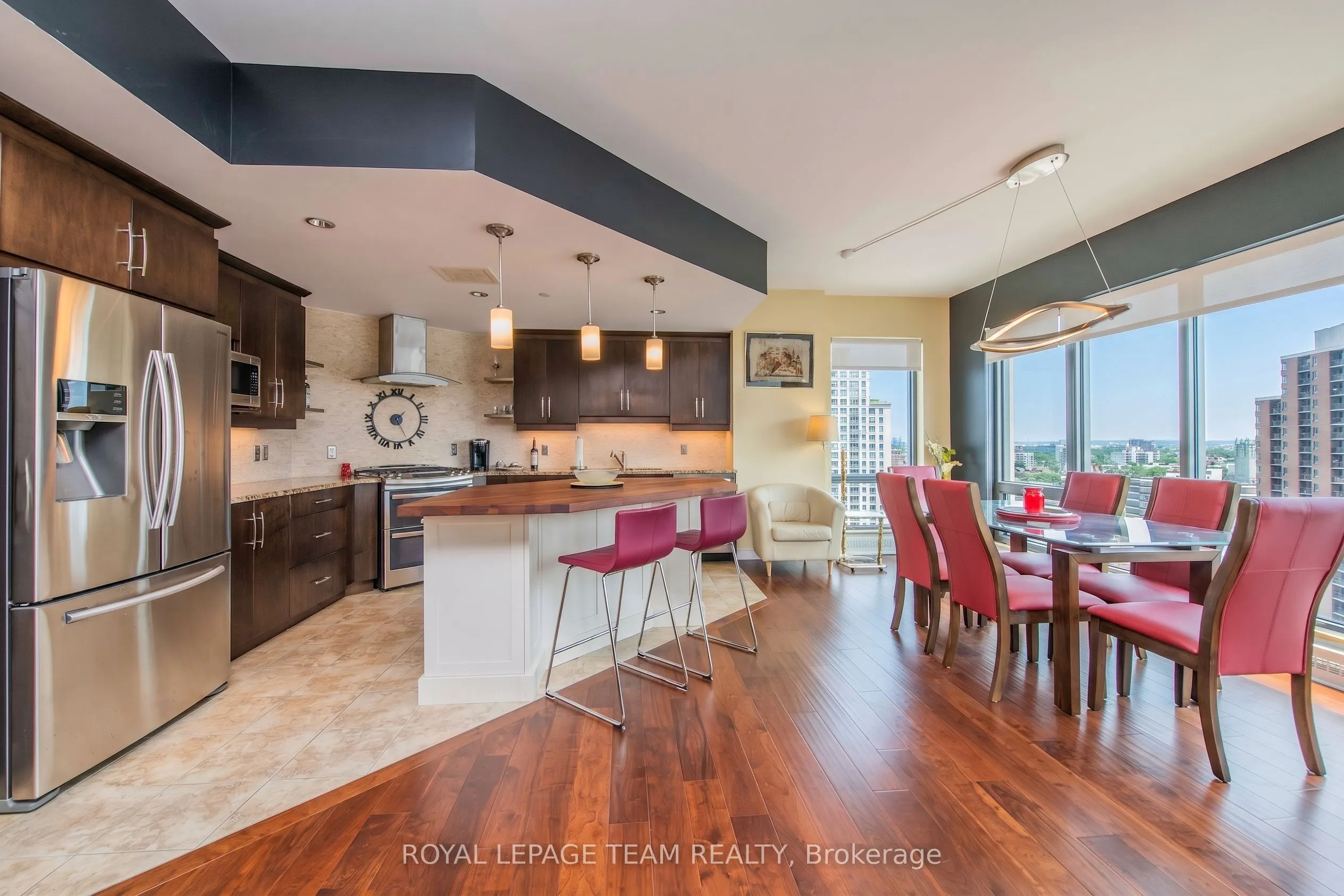 90 George Street #1307