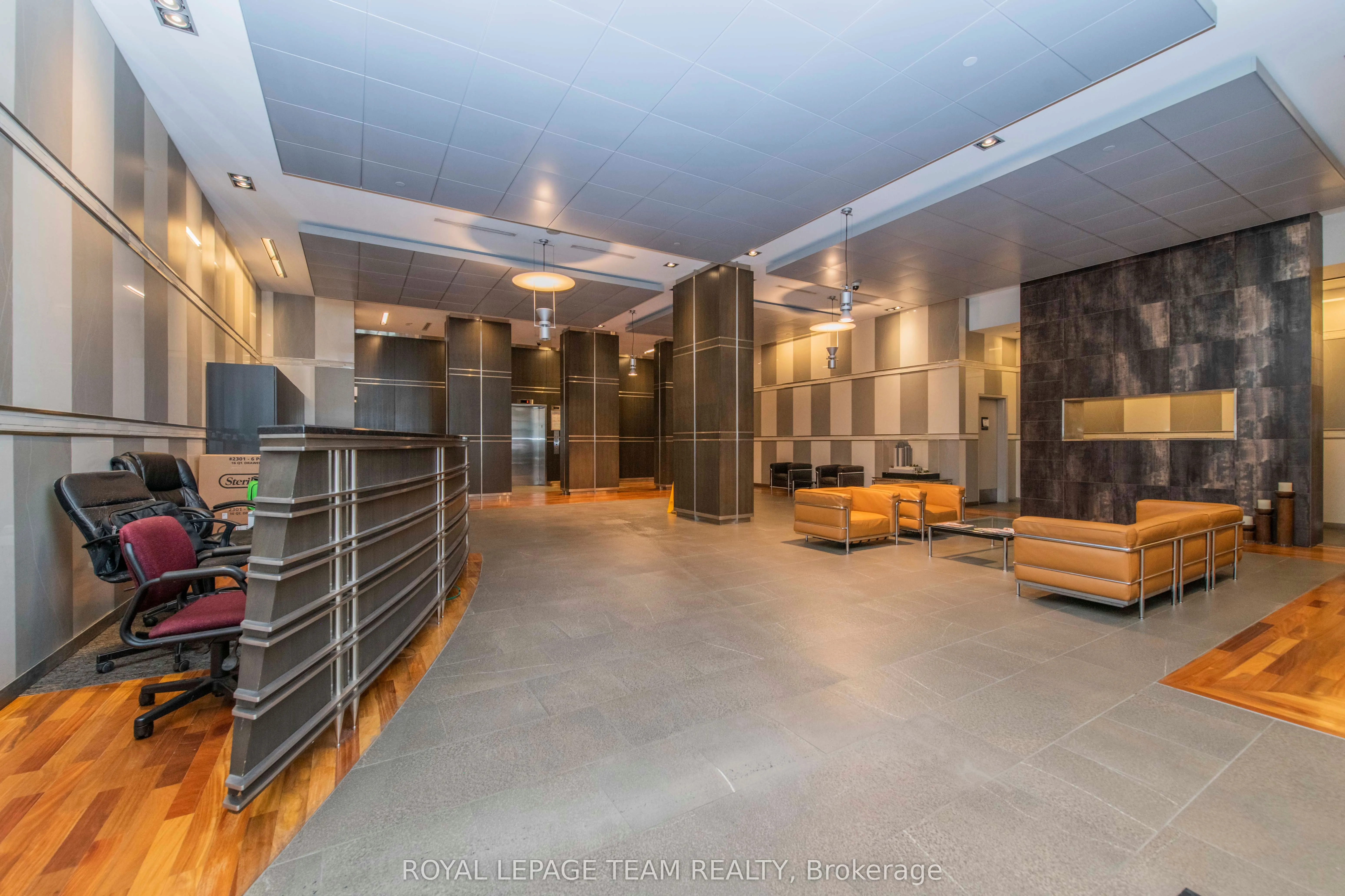 90 George Street #1307