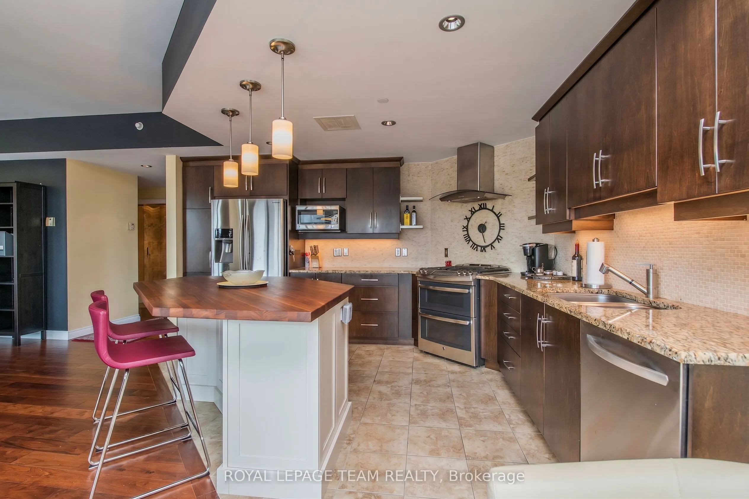 90 George Street #1307