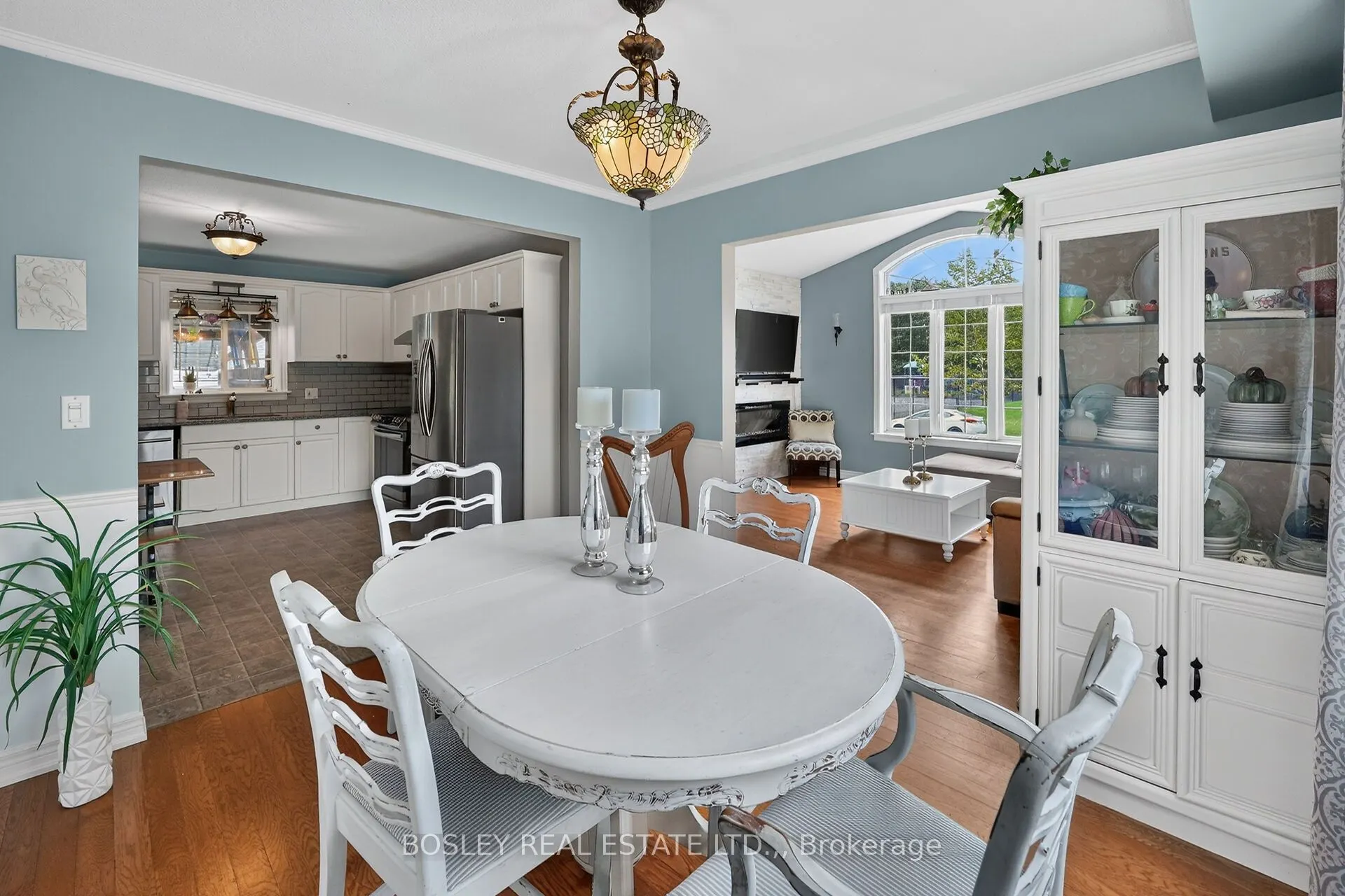 3772 Elm Street