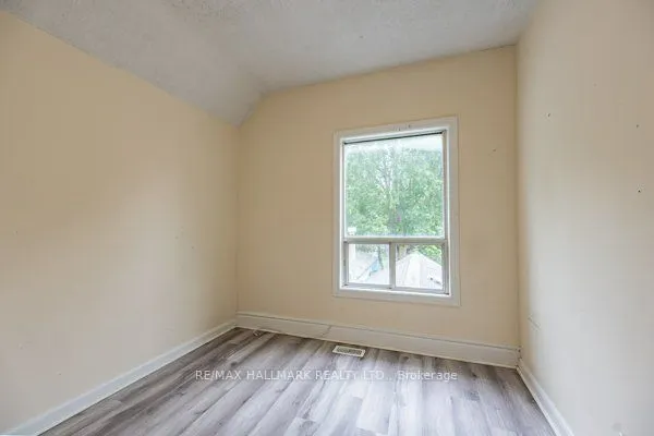 307 Grey Street #Main & Upper