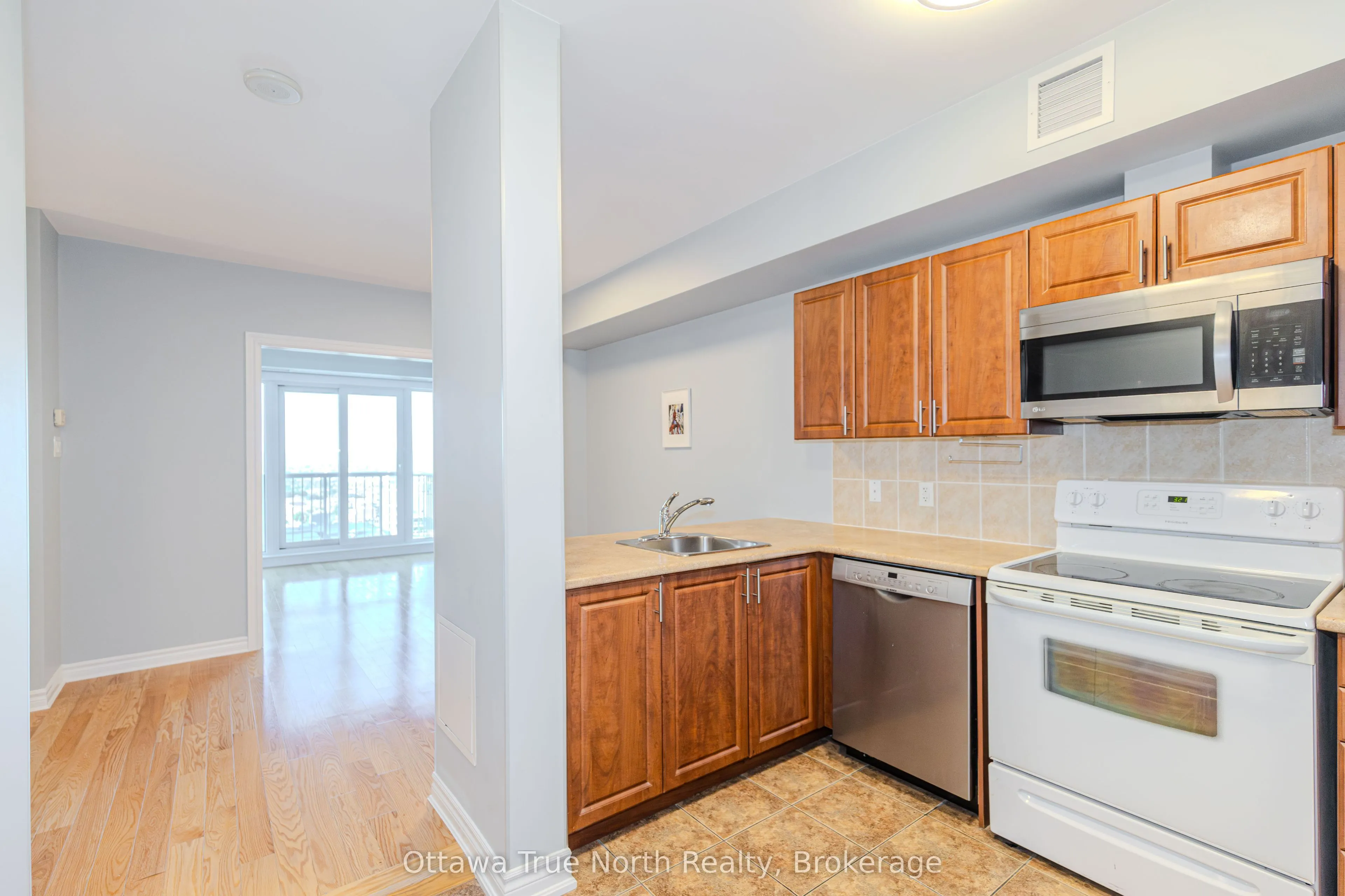 234 Rideau Street #1903