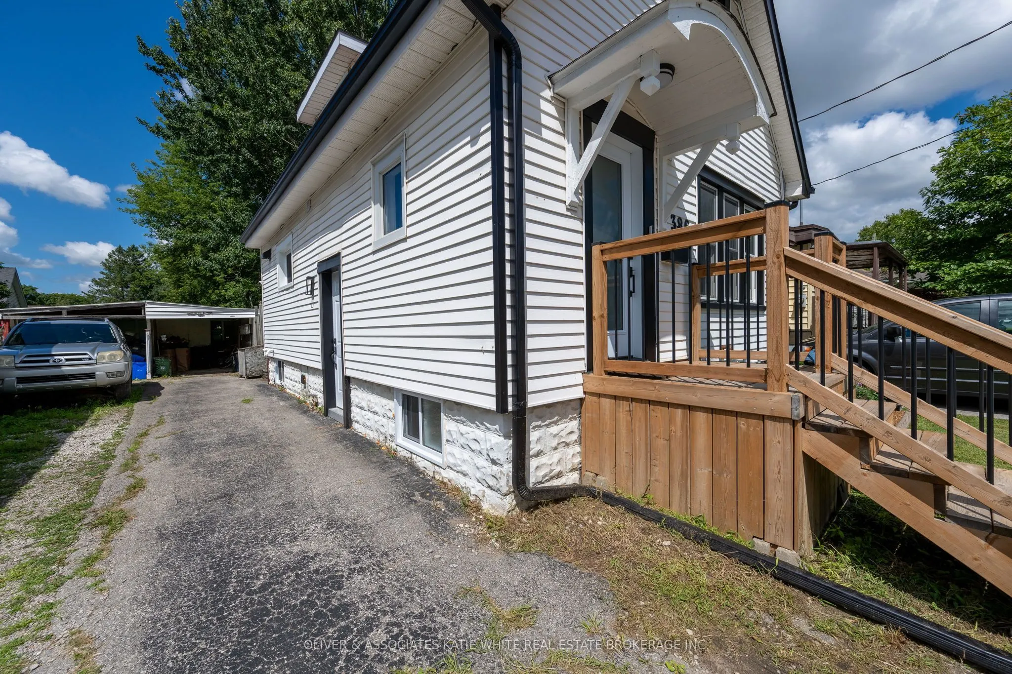 386 Mornington Avenue