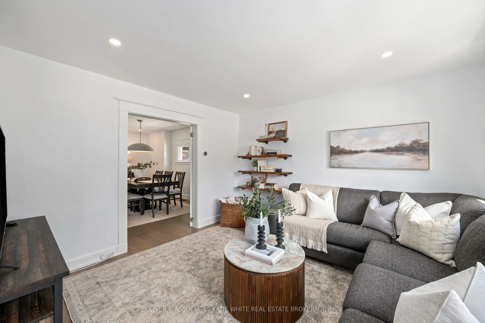 386 Mornington Avenue