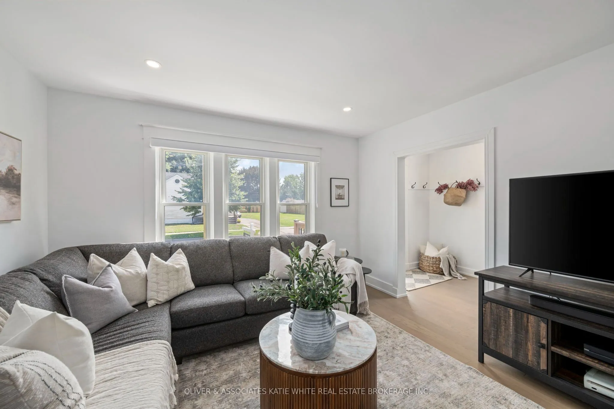 386 Mornington Avenue