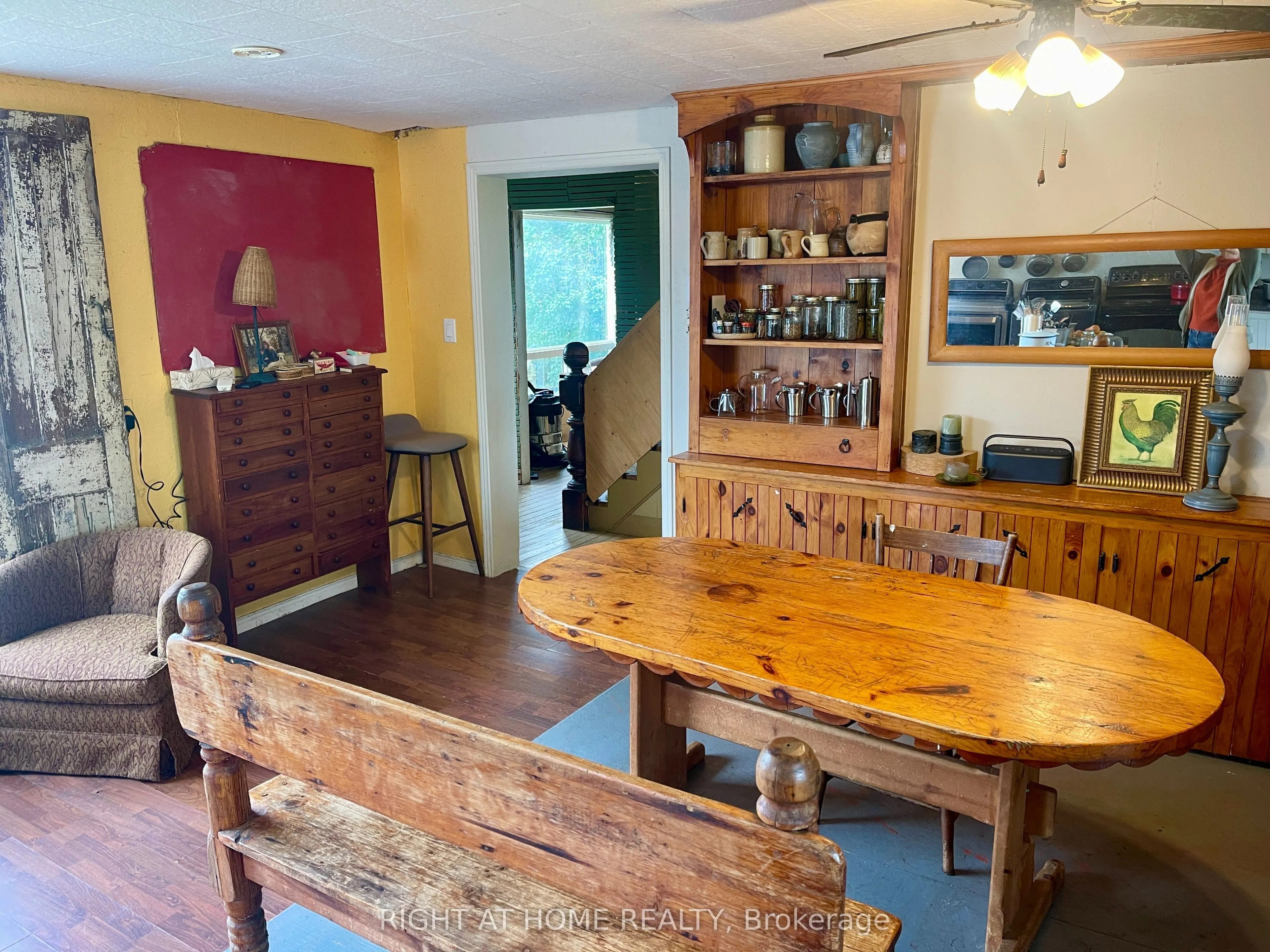 143 Concession 14 Road E
