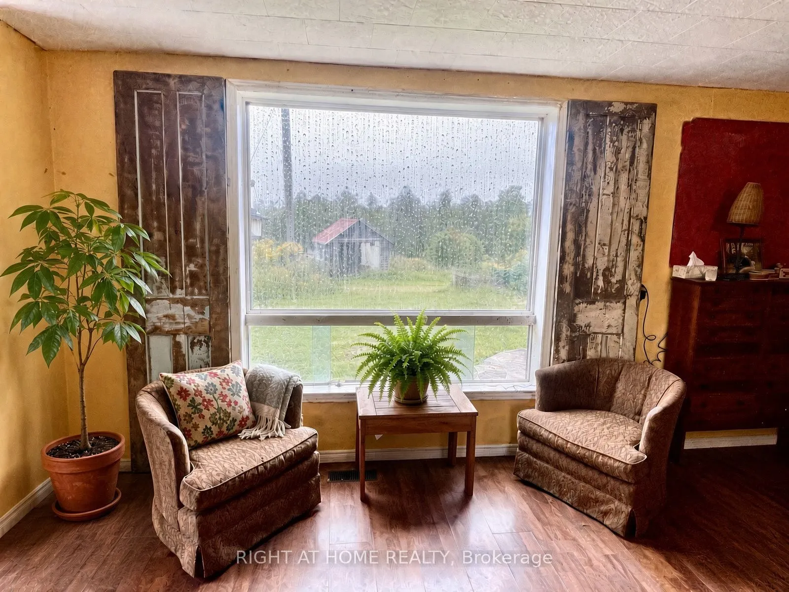143 Concession 14 Road E