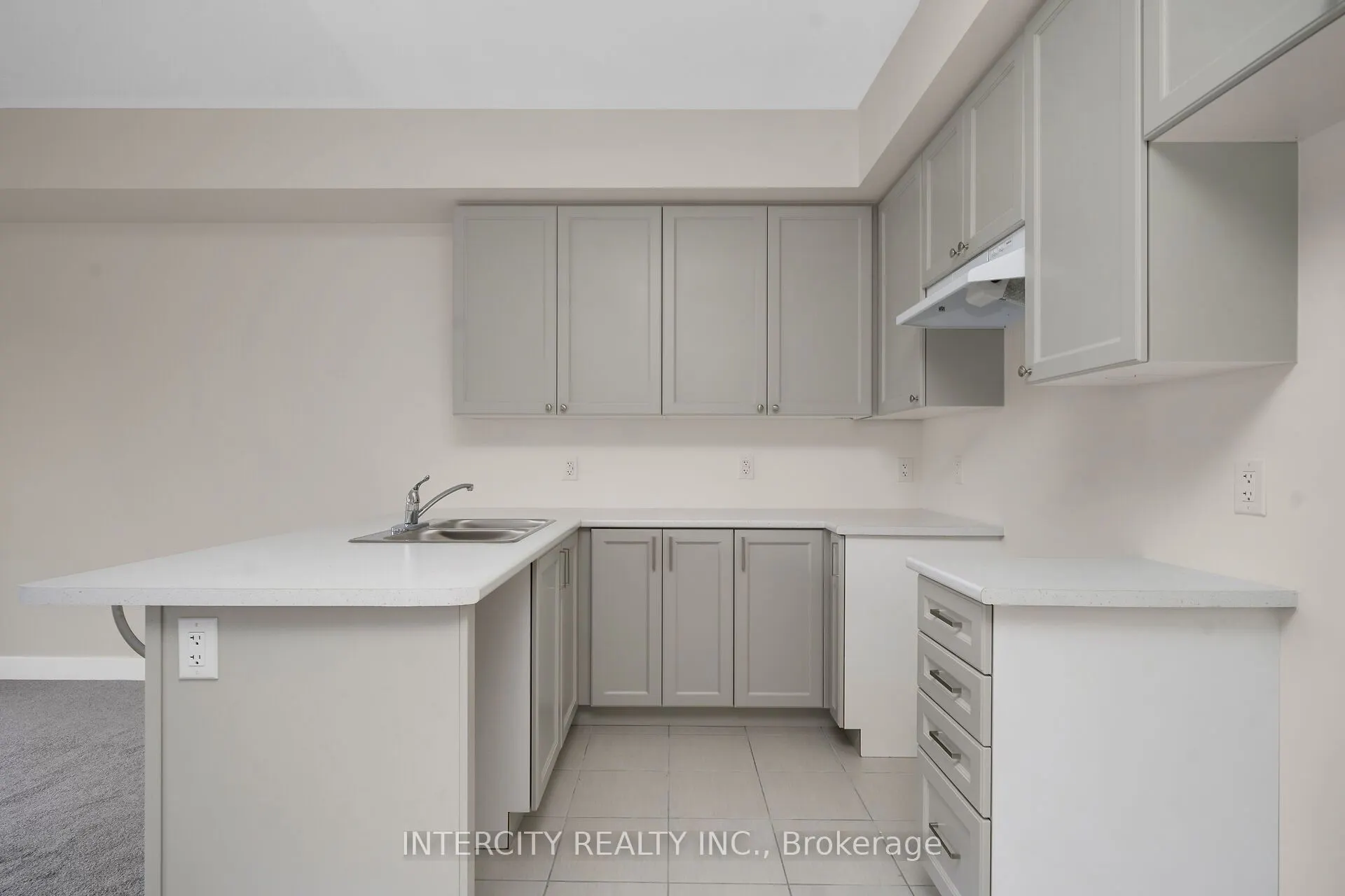 100 Walden Drive #Blk 7 Unit 3