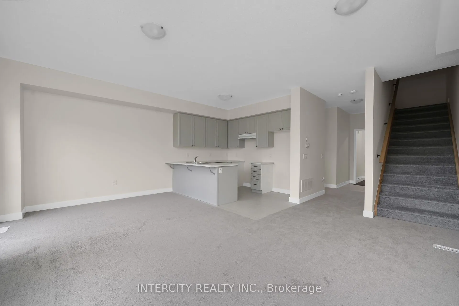 100 Walden Drive #Blk 7 Unit 3