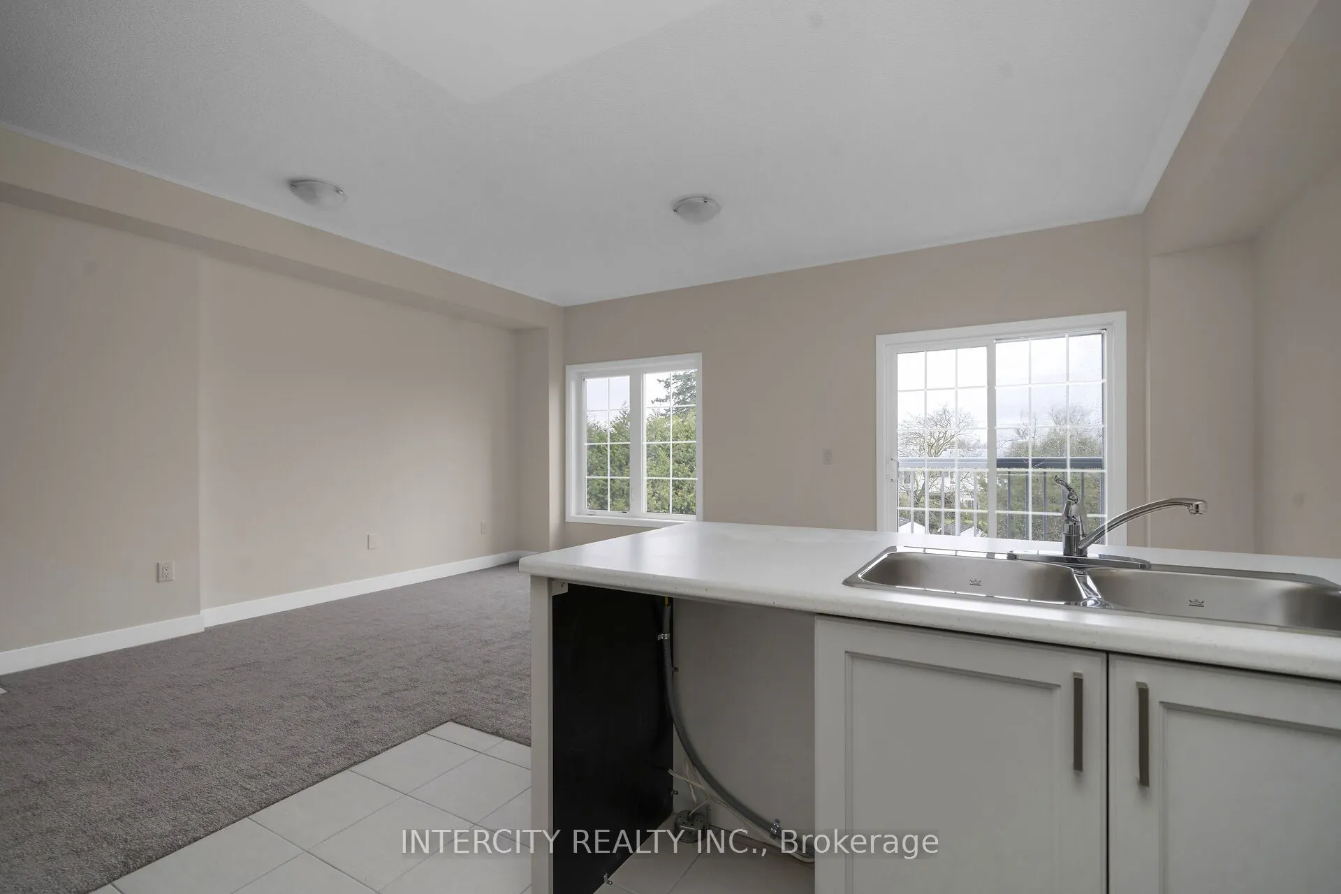 100 Walden Drive #Blk 7 Unit 3
