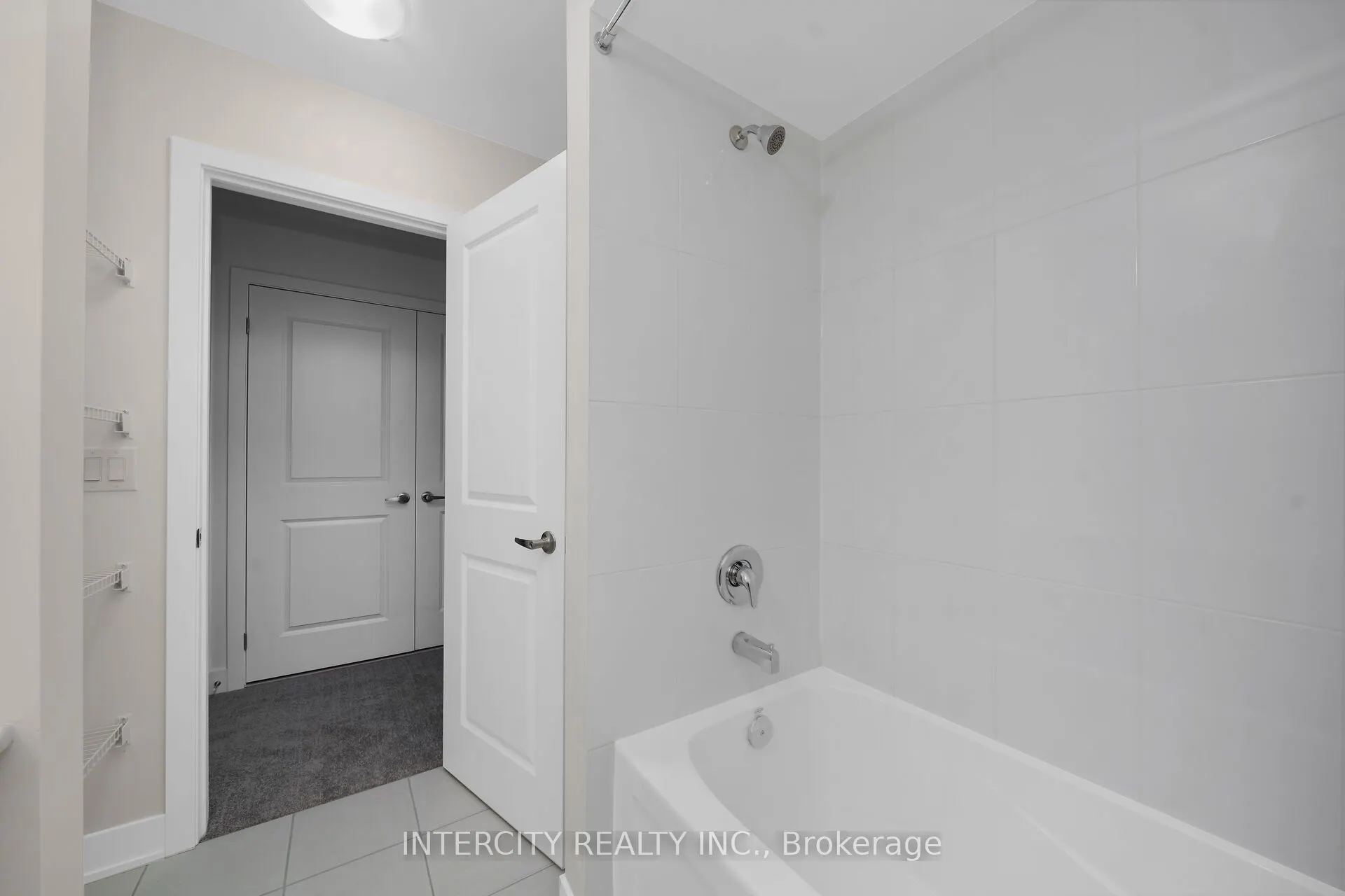 100 Walden Drive #Blk 7 Unit 3