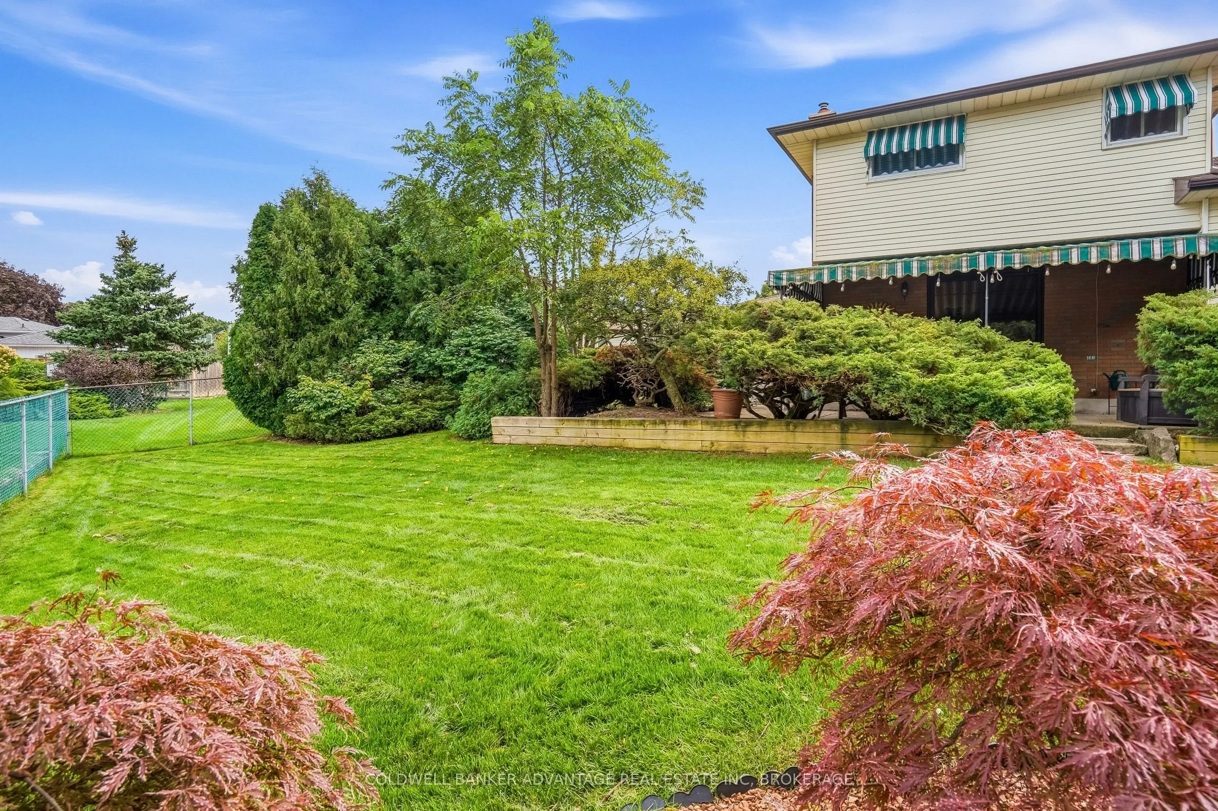 7 Lee Crescent