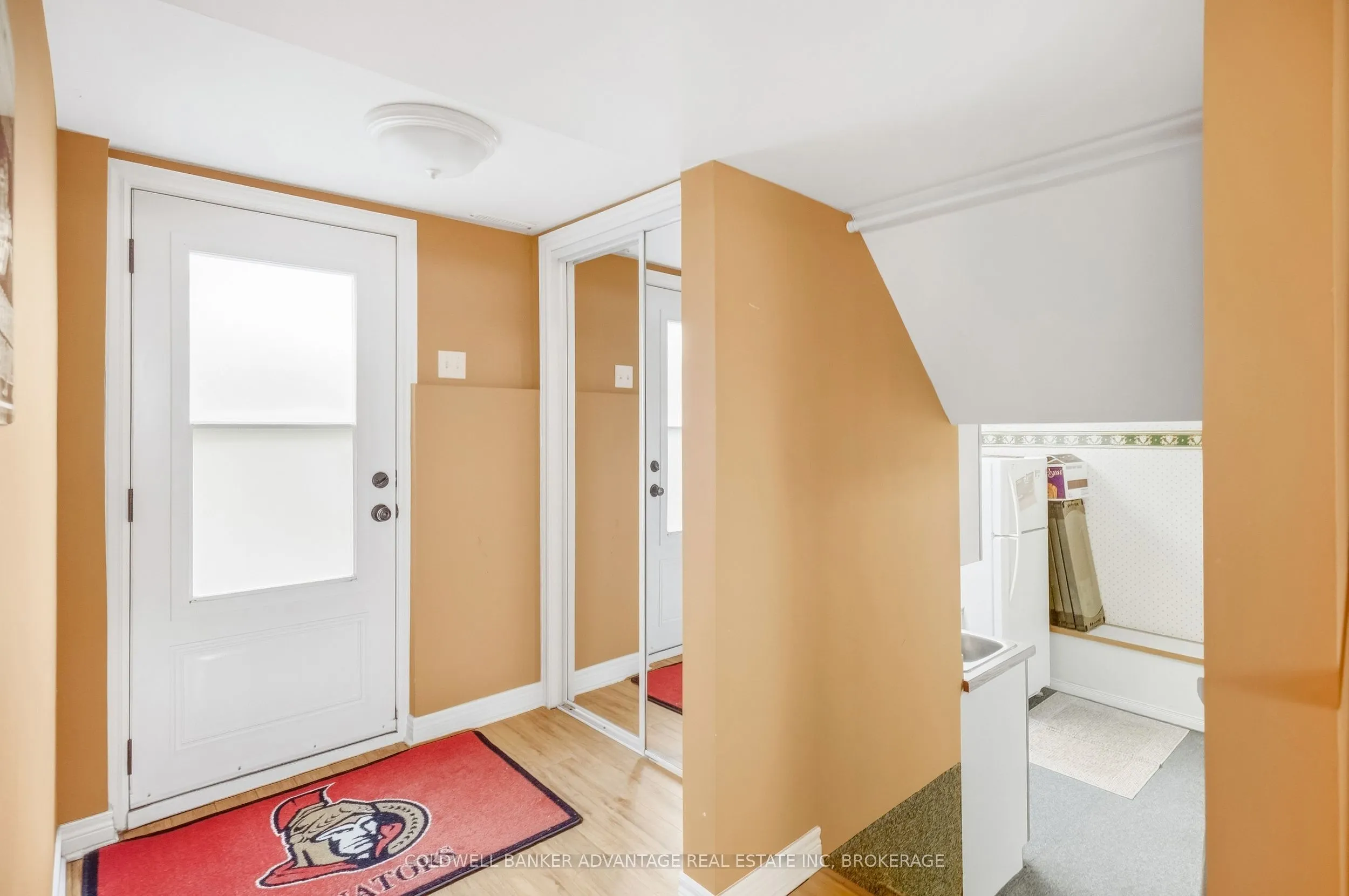7 Lee Crescent