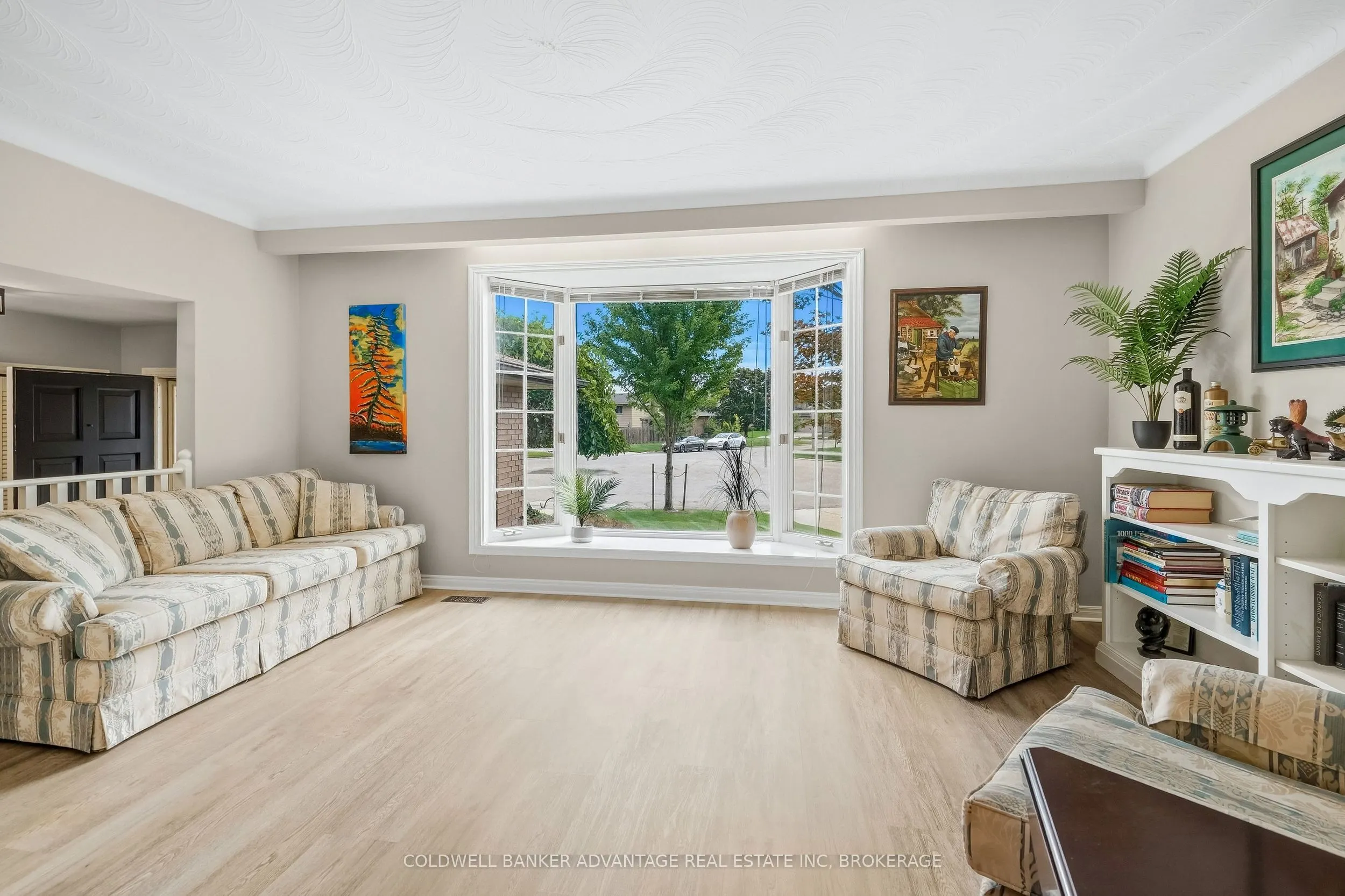 7 Lee Crescent