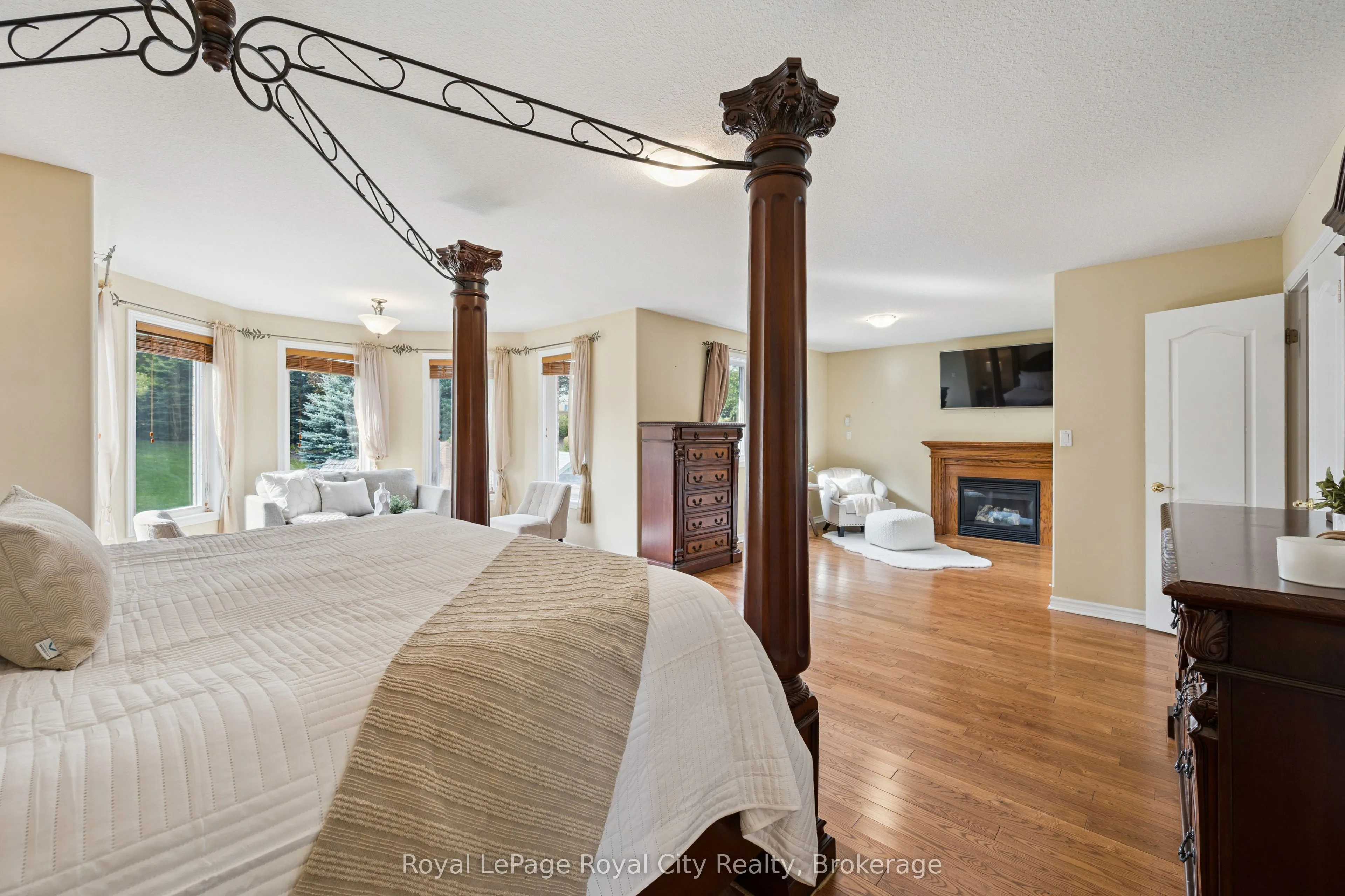 26 Frasson Drive