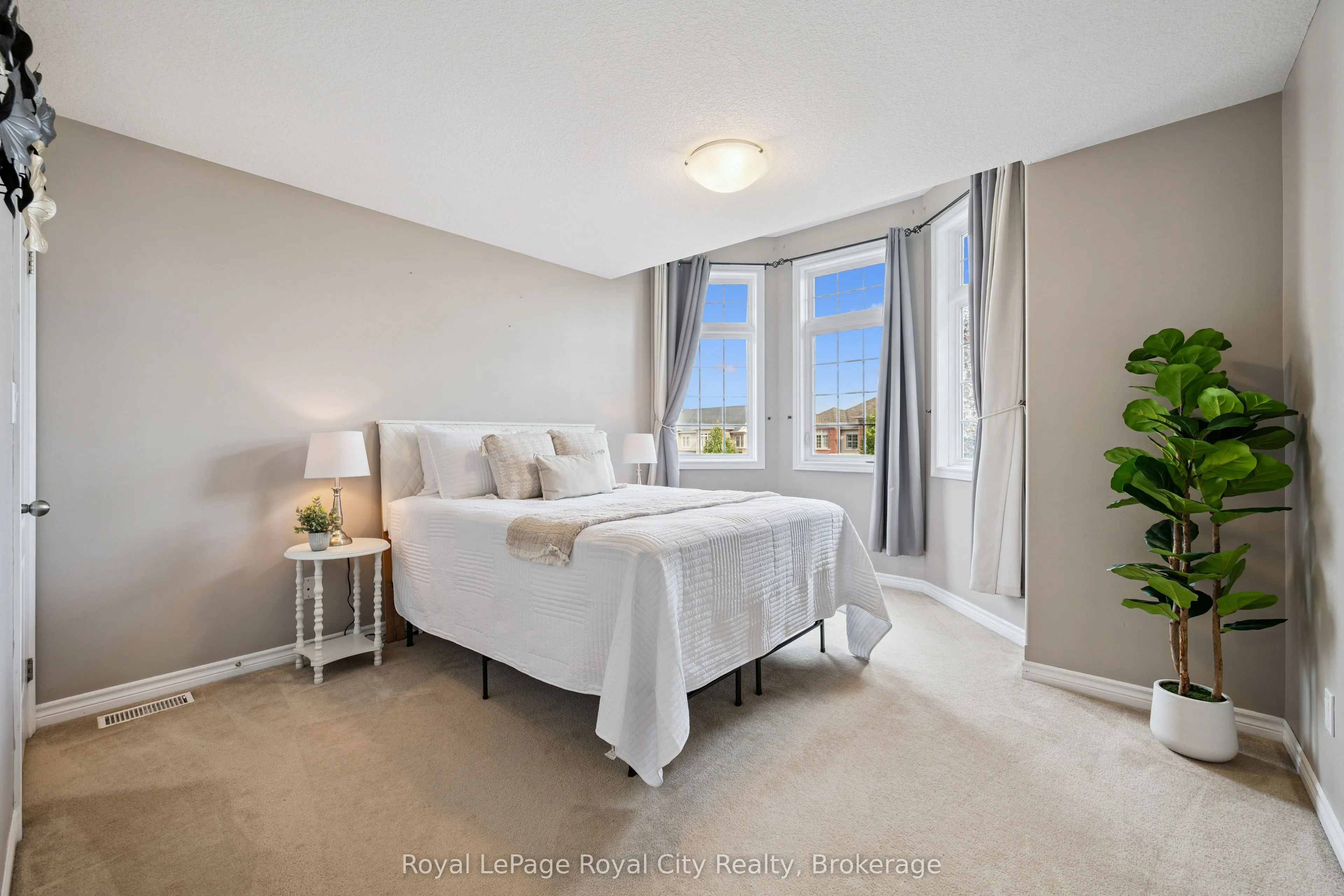26 Frasson Drive