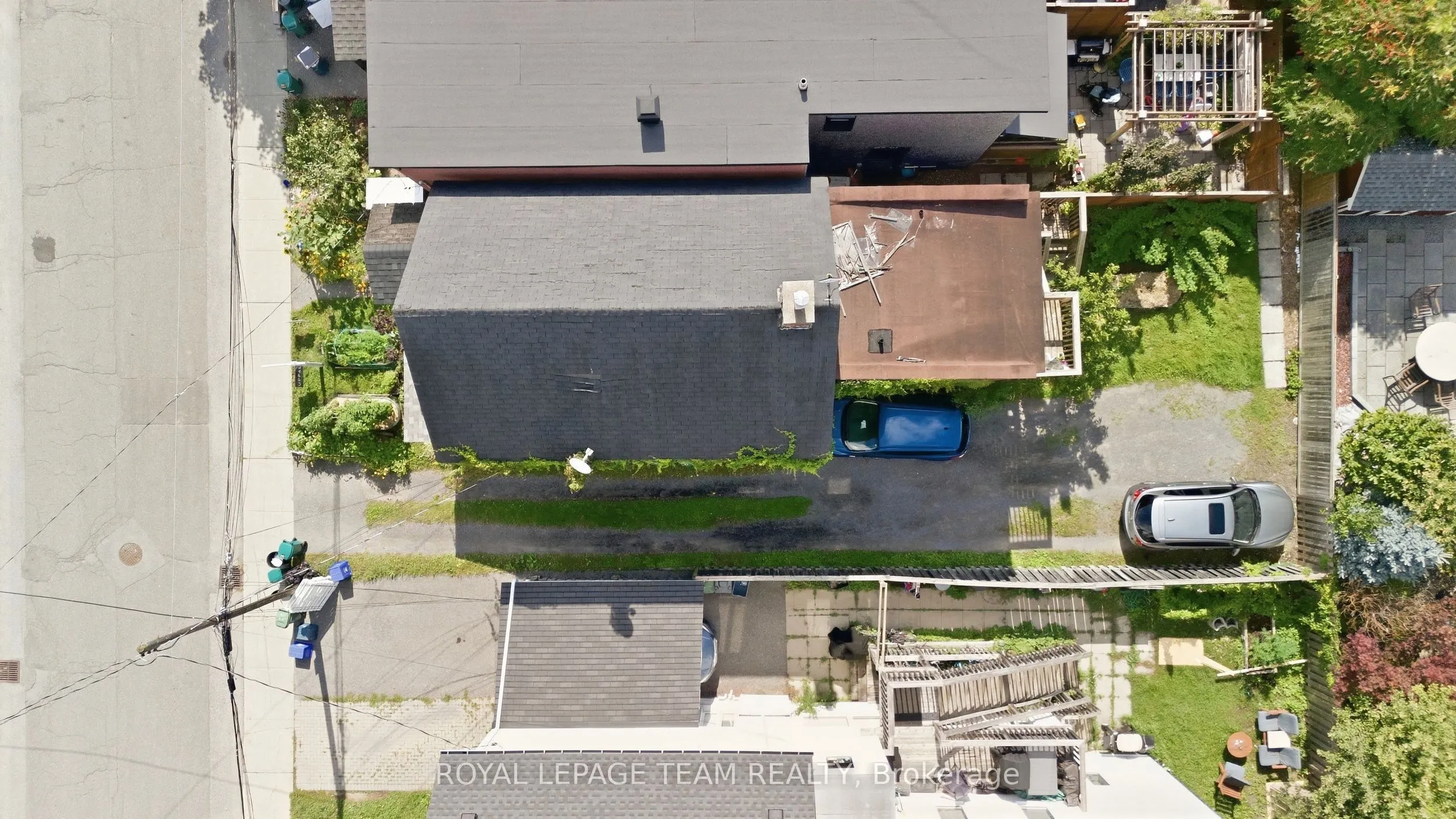 32 Melrose Avenue
