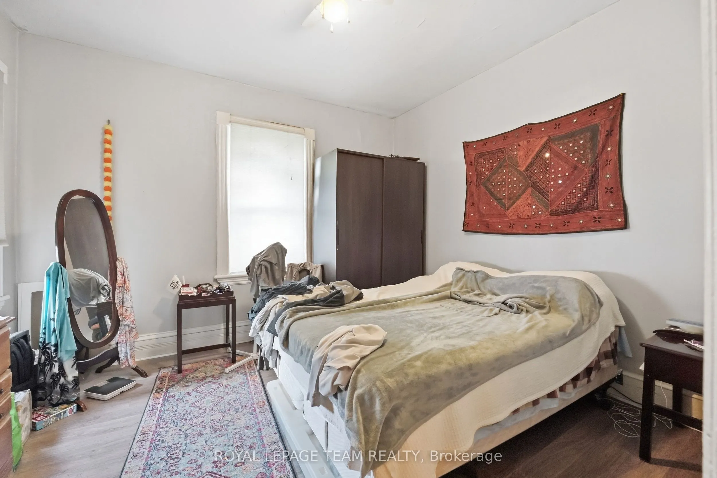 32 Melrose Avenue