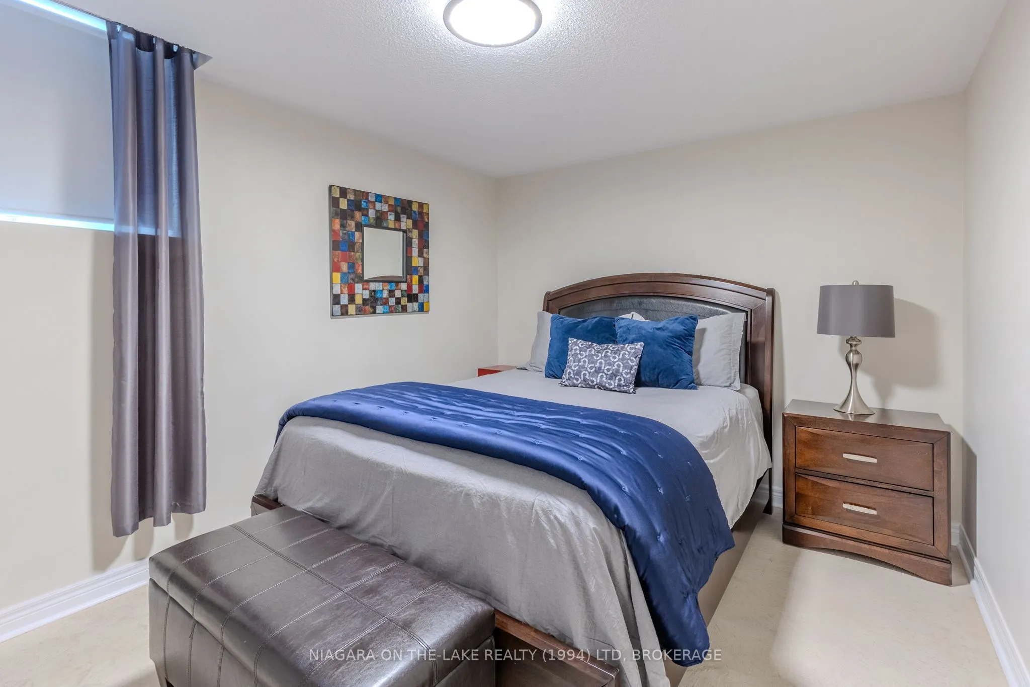 218 Wright Crescent
