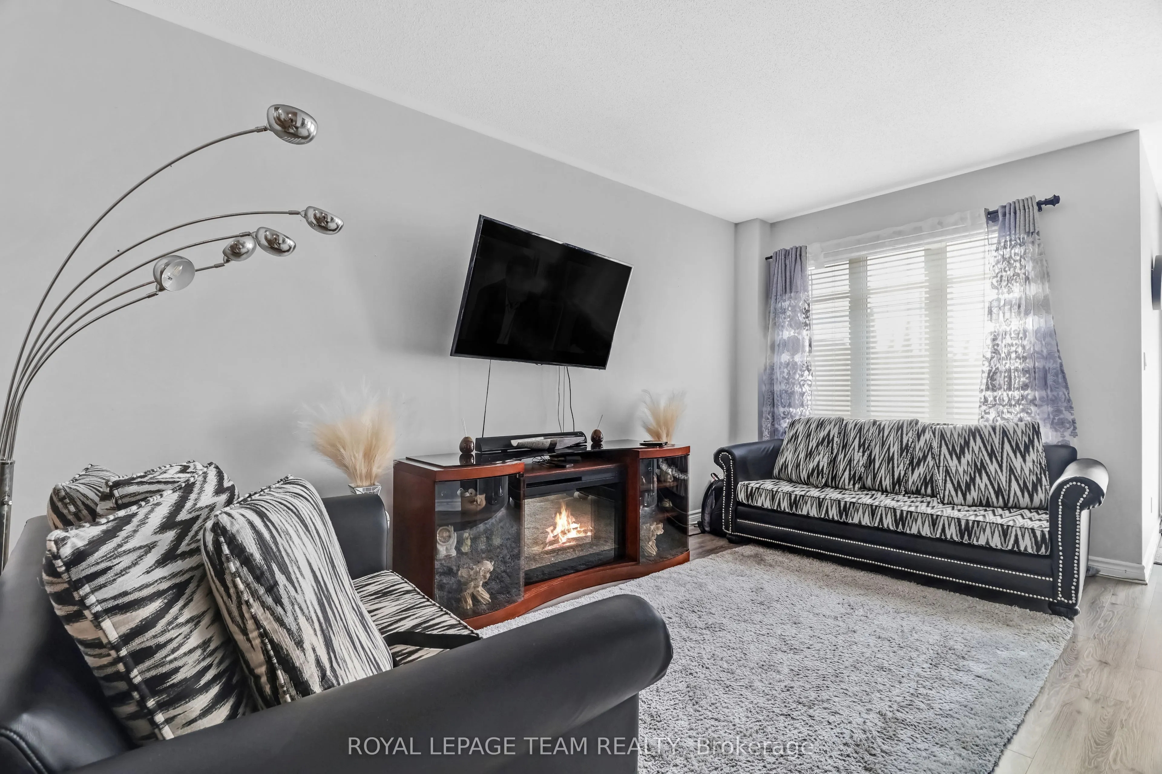 2224 Angelica Avenue