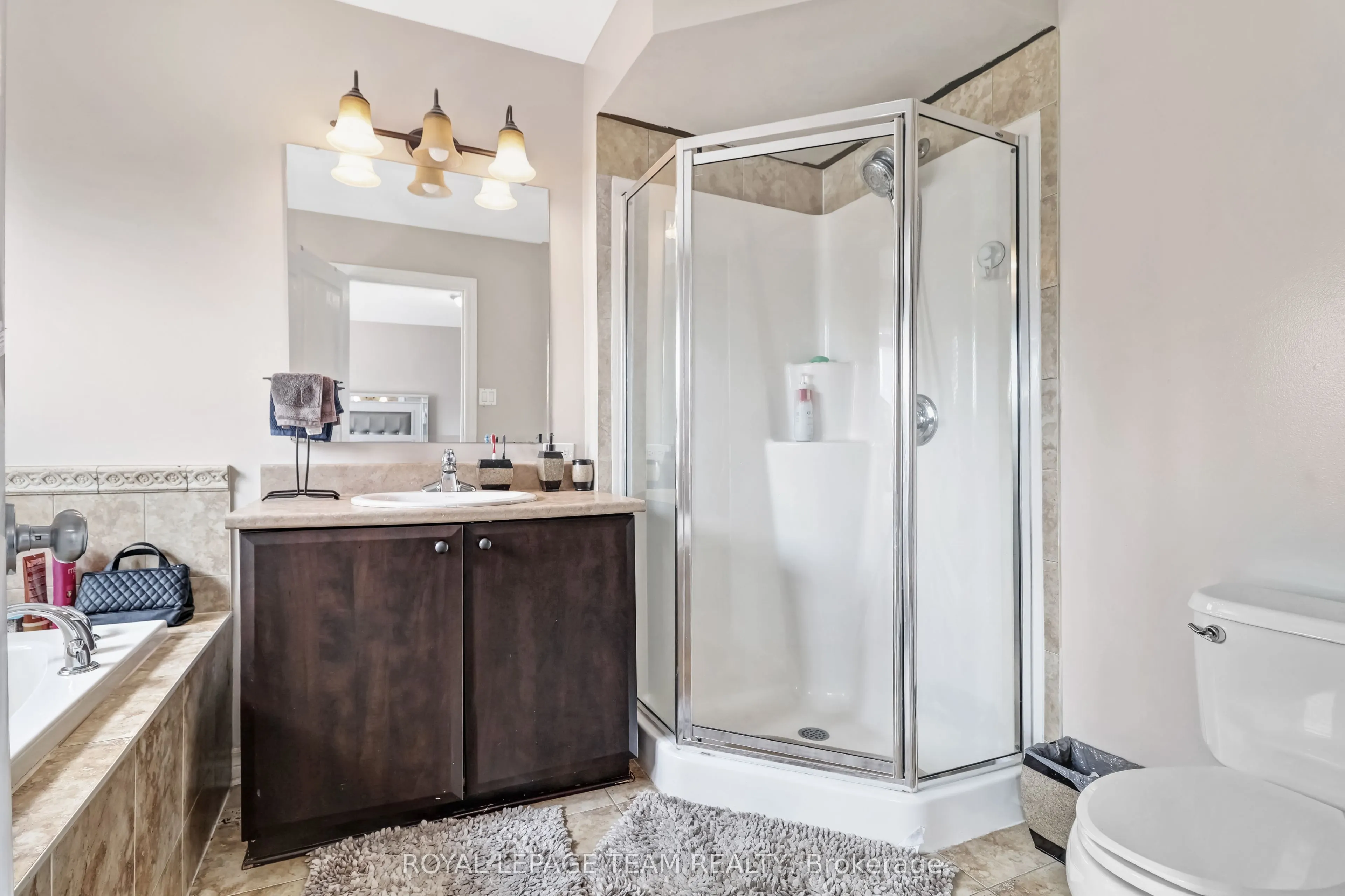 2224 Angelica Avenue