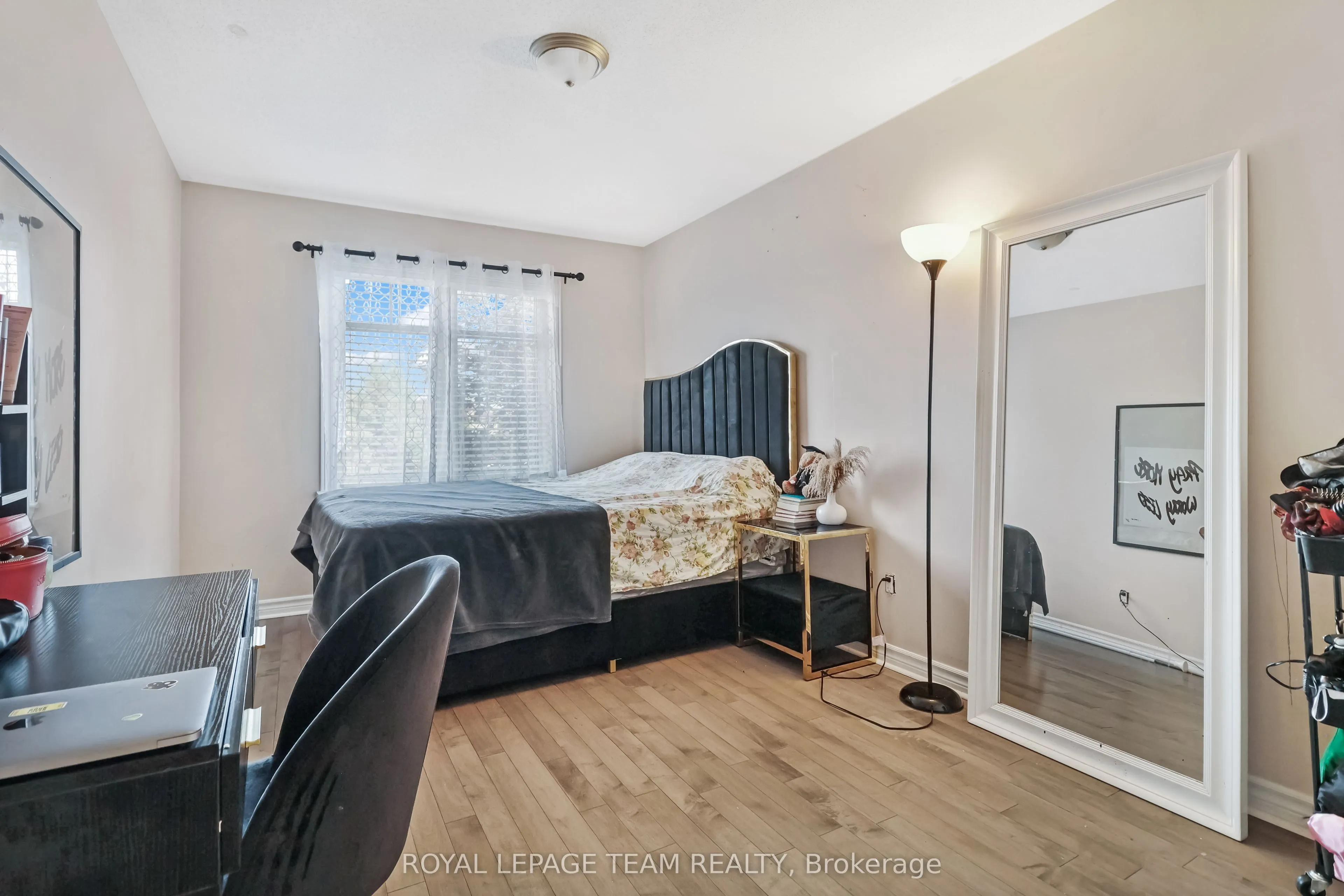 2224 Angelica Avenue