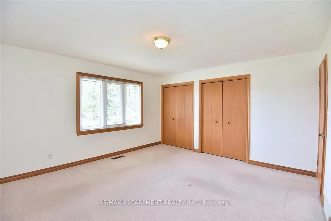 2407 Caistor Centre Road