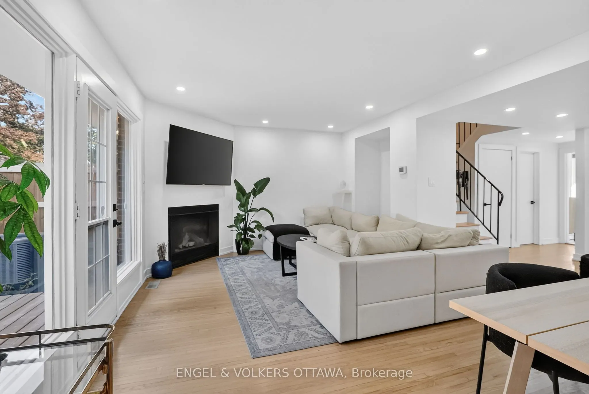 1304 Morrison Drive