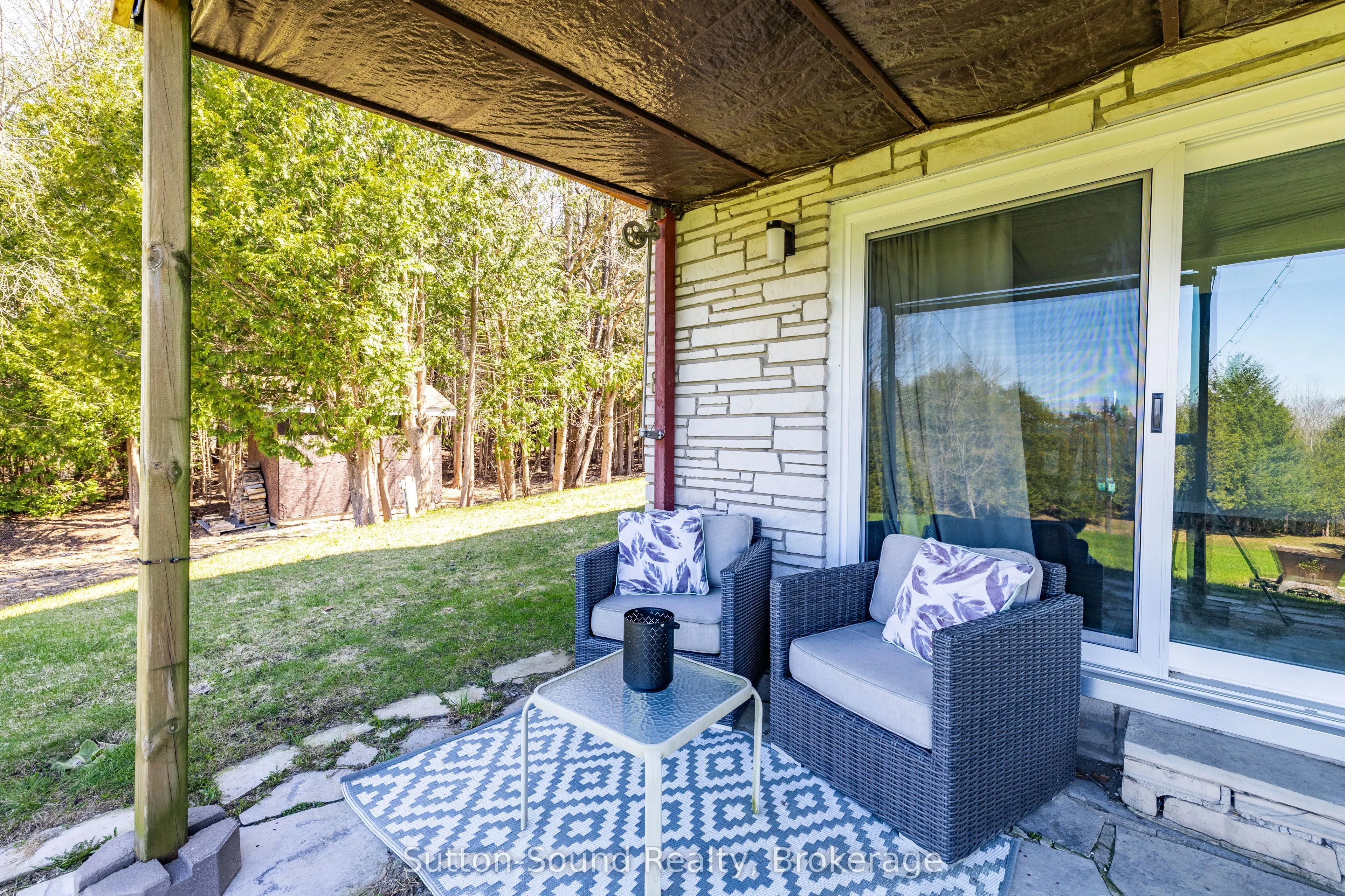 501297 Grey Road 1