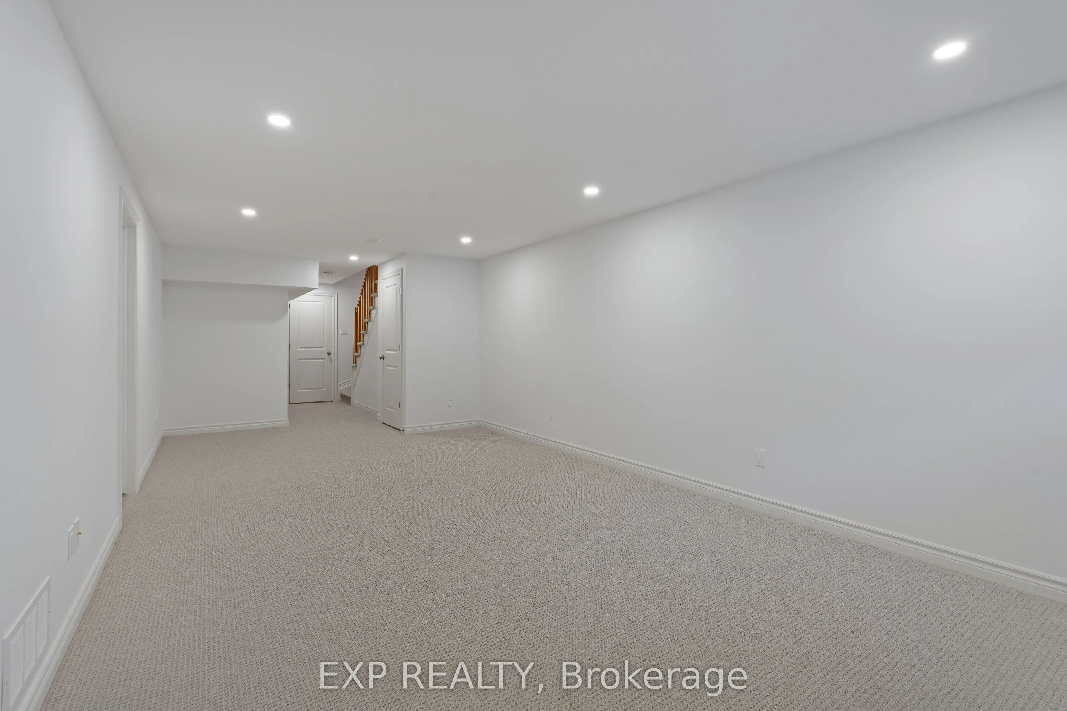 677 Cordelette Circle