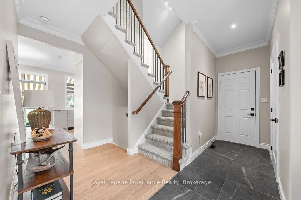 20 Gracefield Lane #16