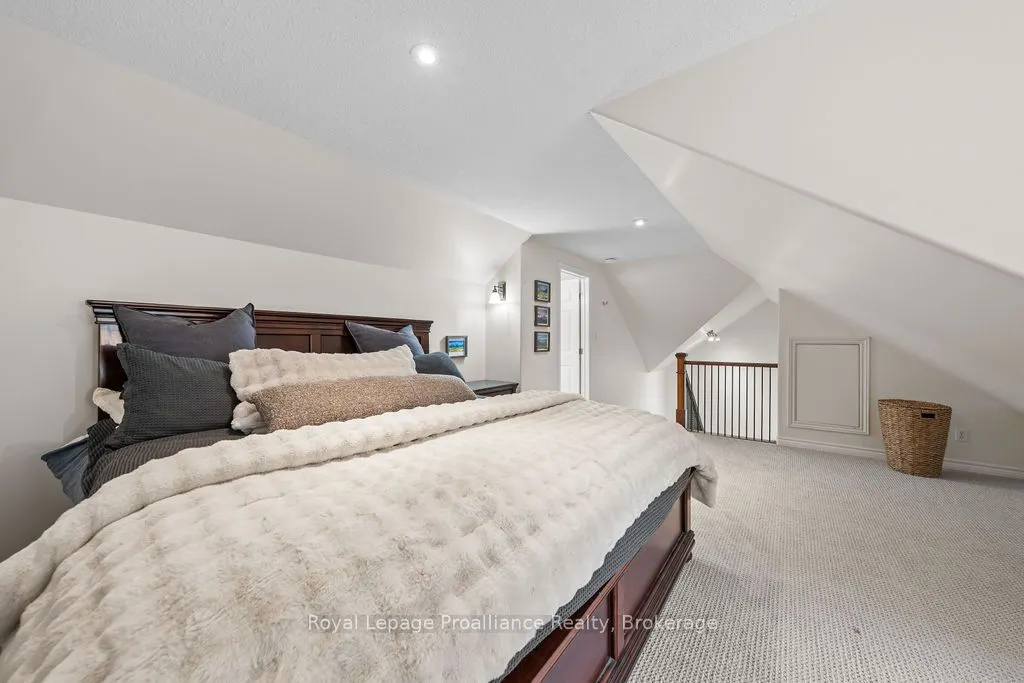 20 Gracefield Lane #16