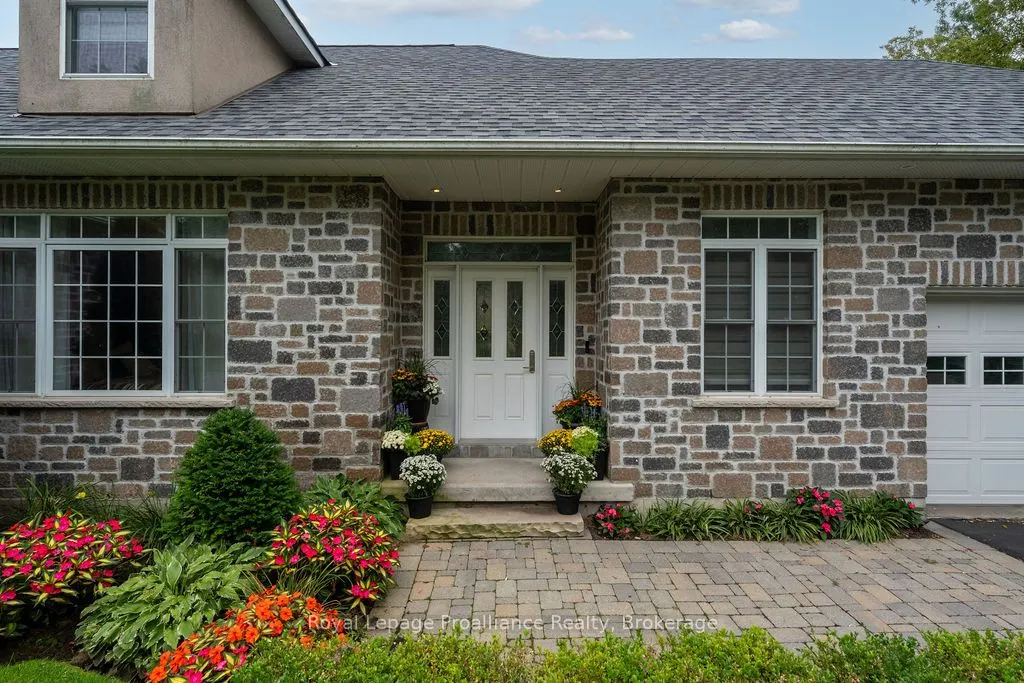 20 Gracefield Lane #16