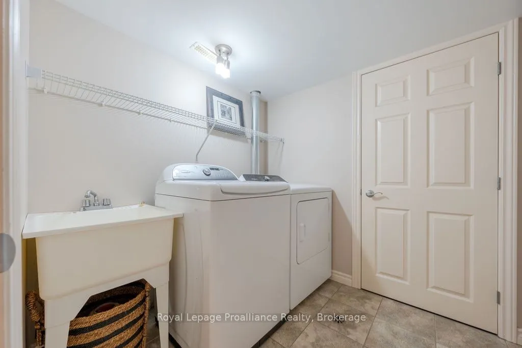 20 Gracefield Lane #16