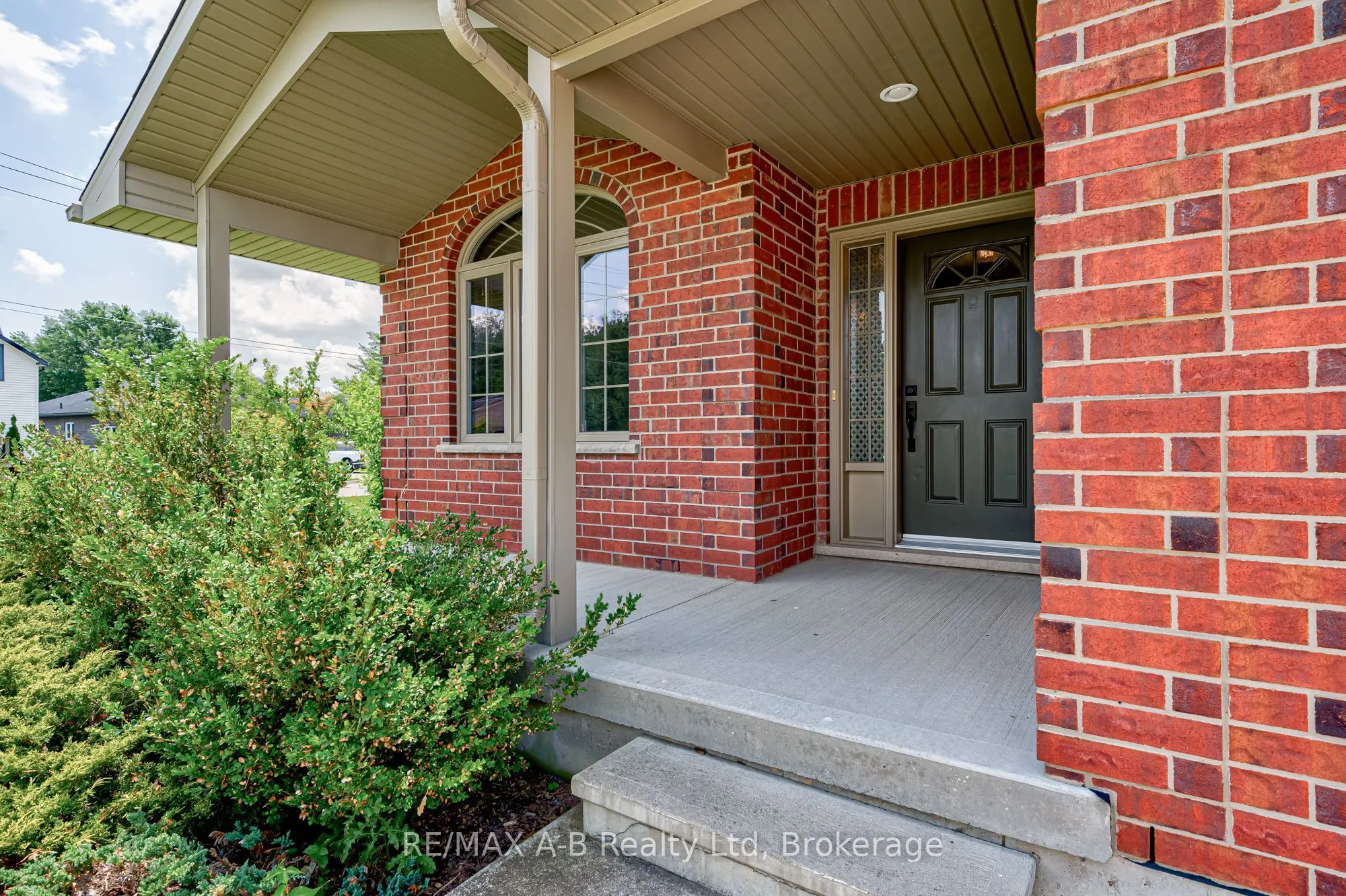 131 Guest Court