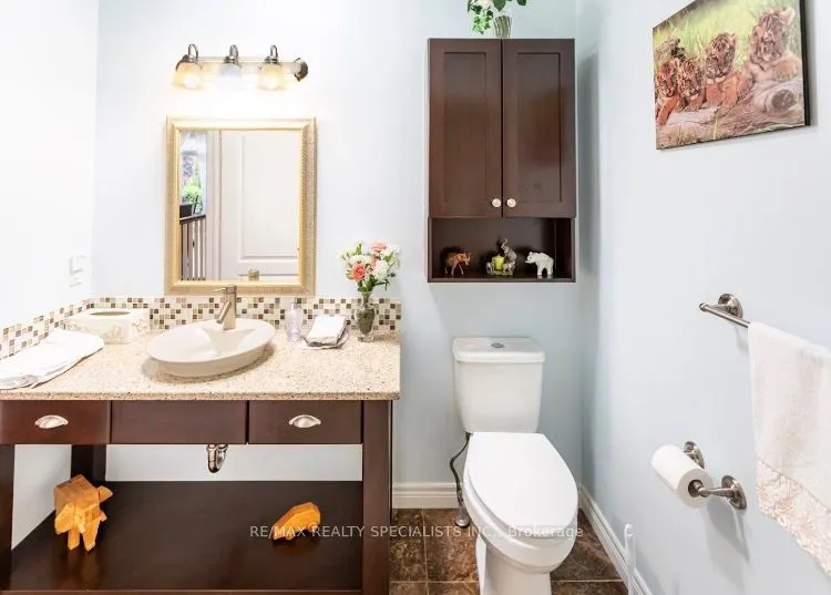 61 Jones Crescent