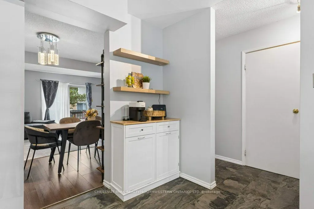 255 Northlake Drive #4