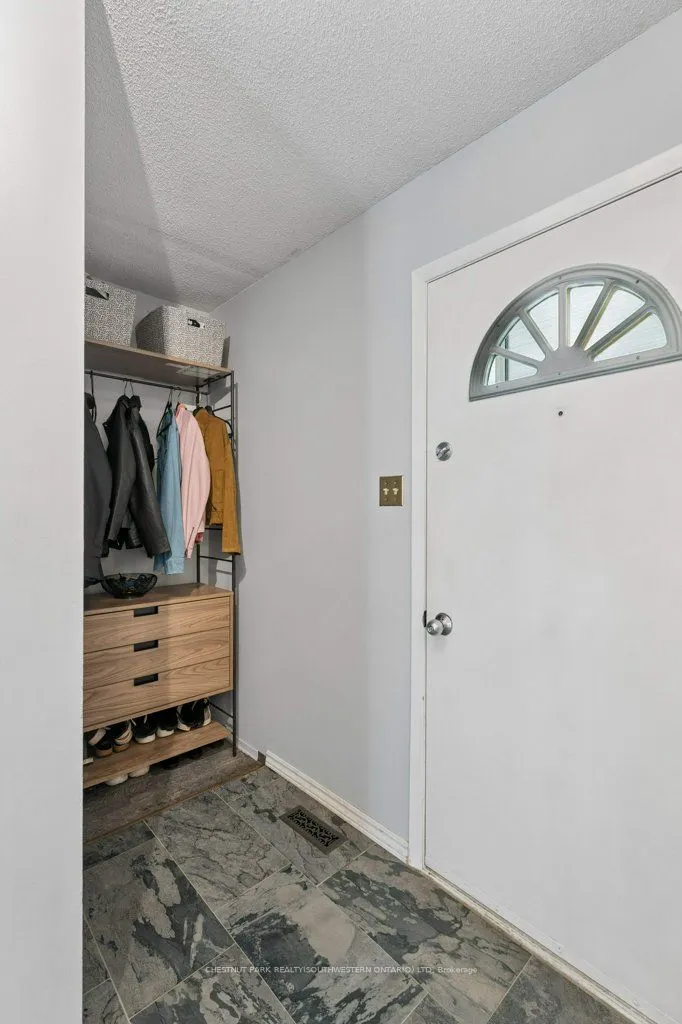 255 Northlake Drive #4
