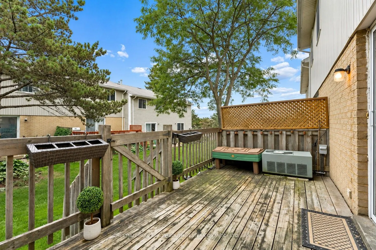 255 Northlake Drive #4