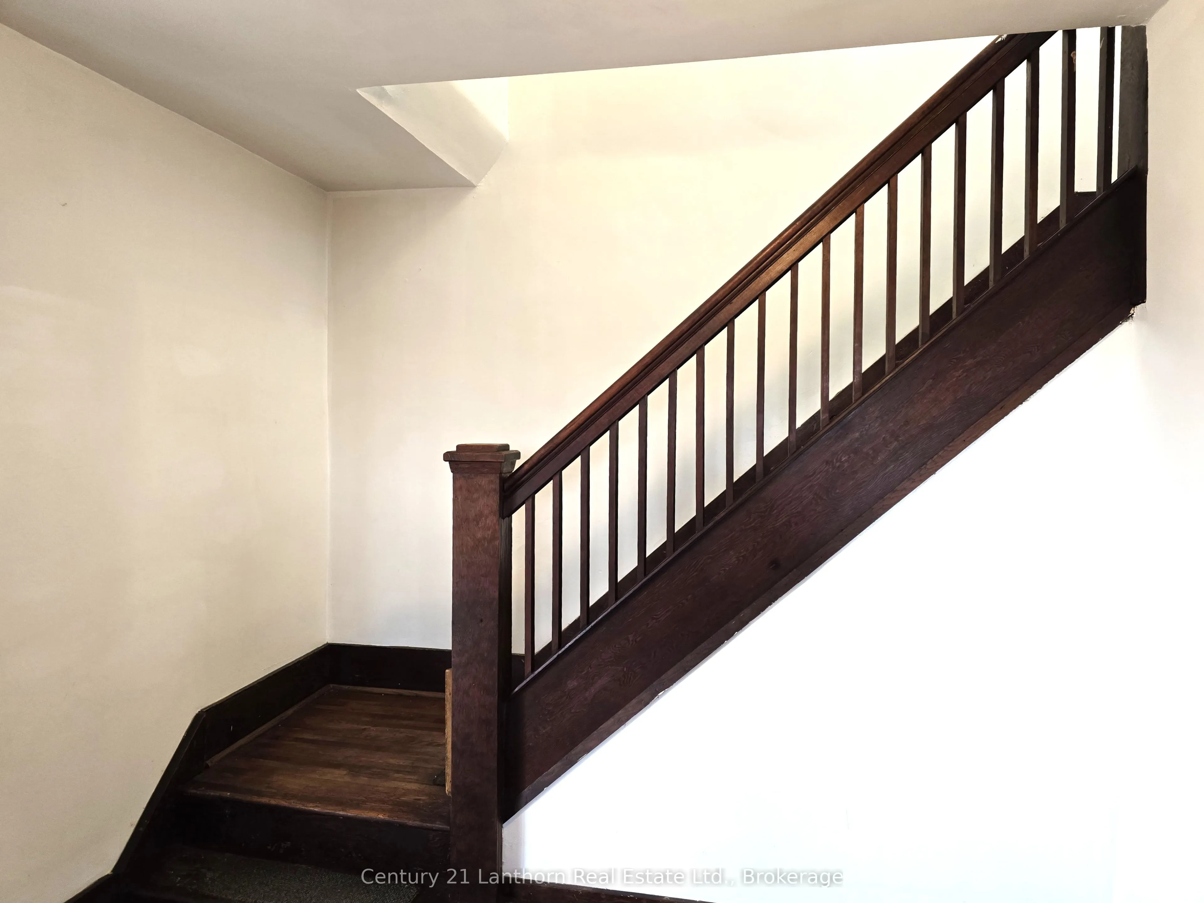 1014 Hamilton Road