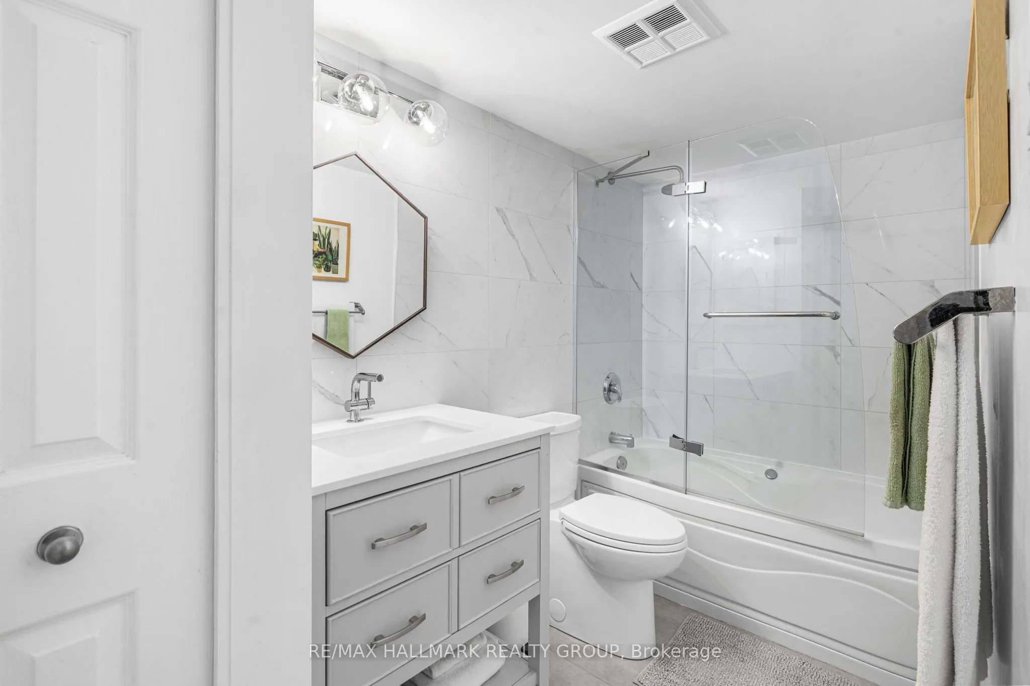 429 Somerset Street W #511