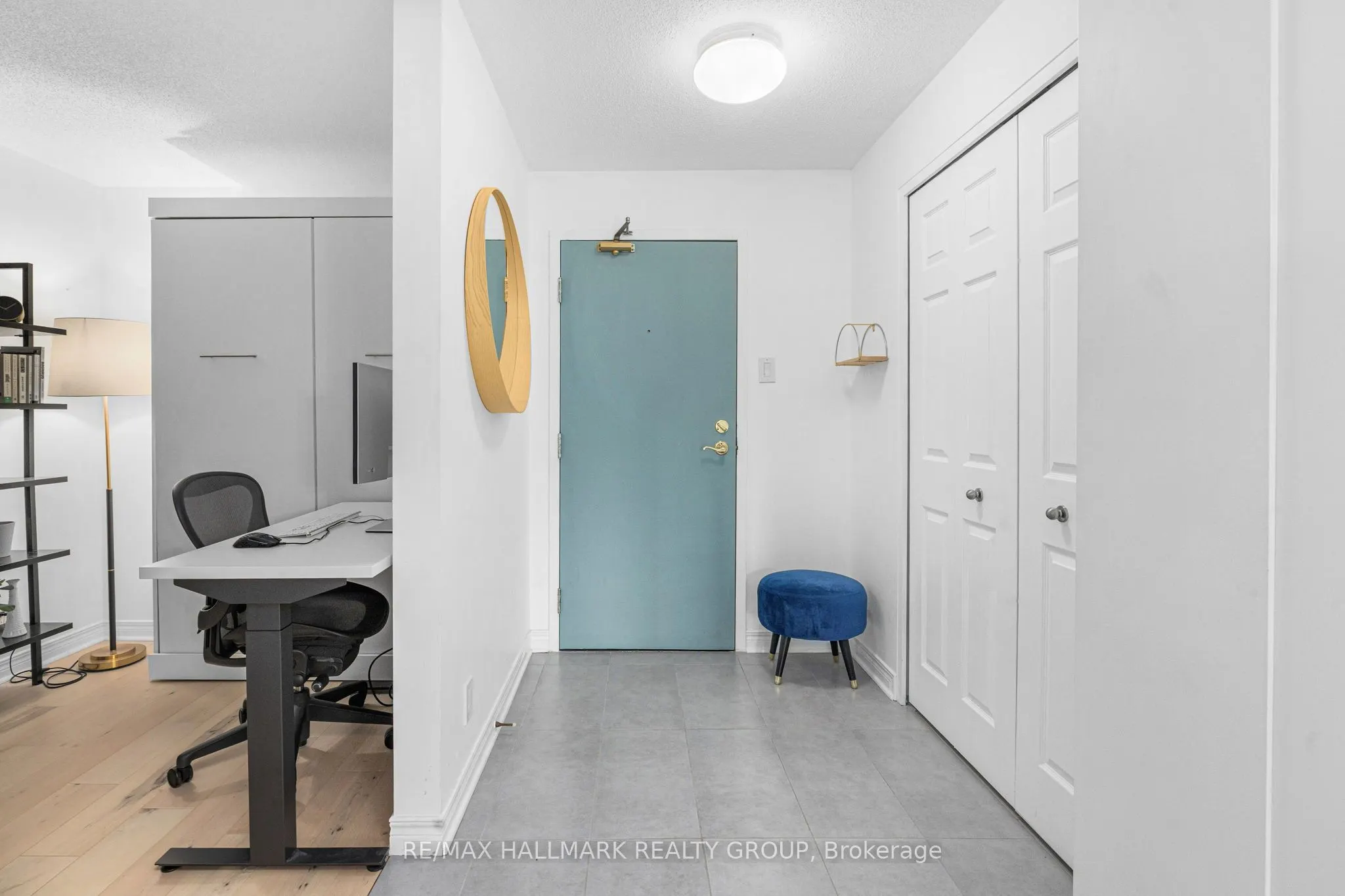 429 Somerset Street W #511