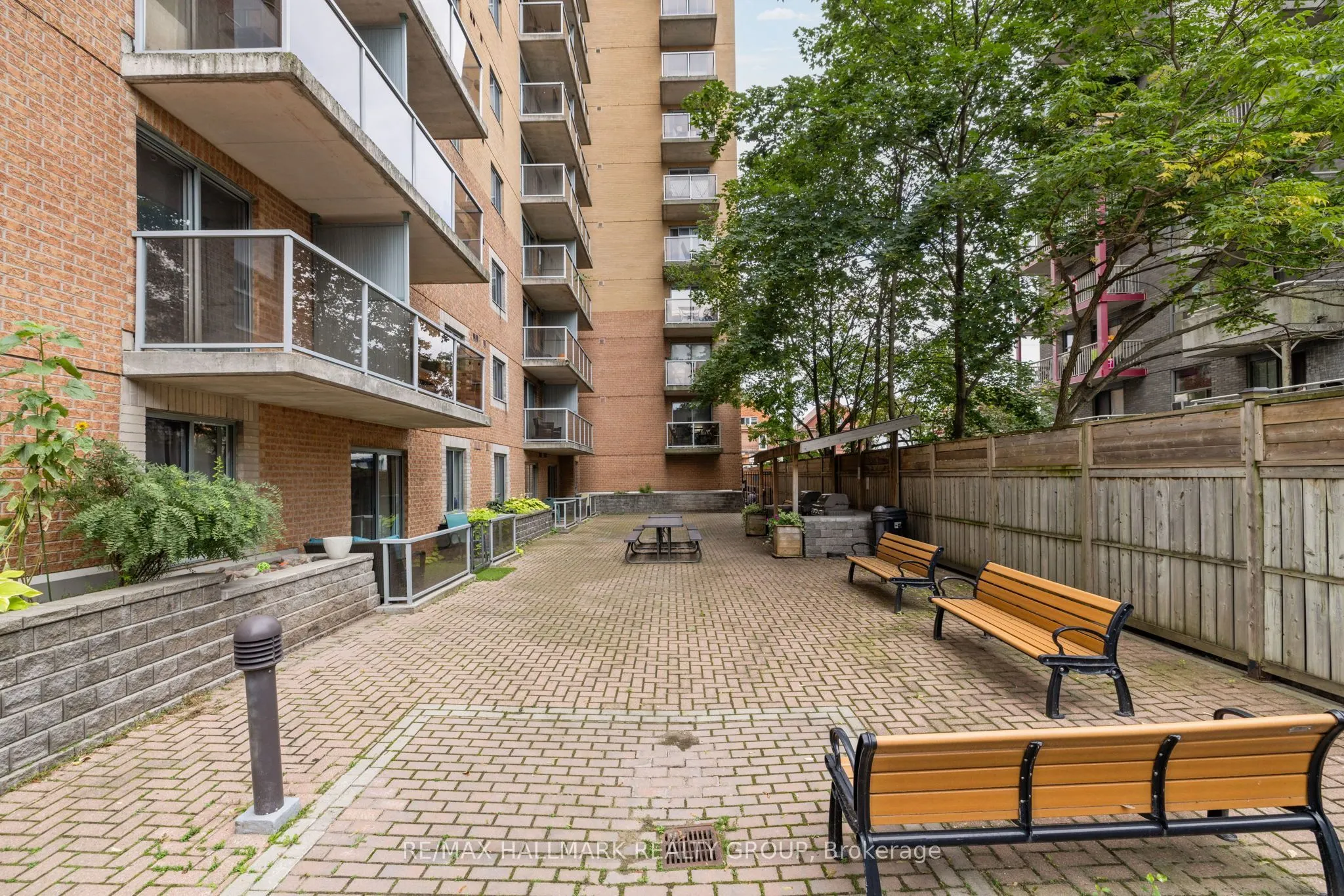 429 Somerset Street W #511