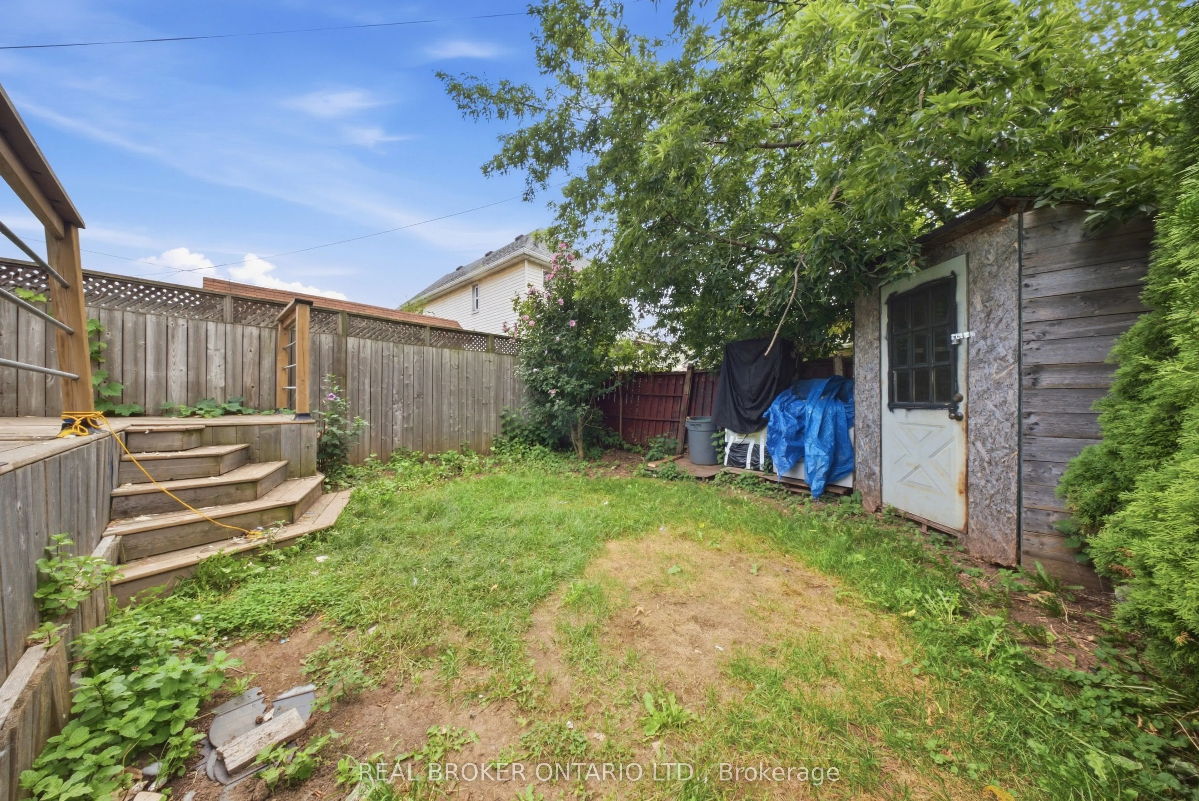 1082 Cannon Street E