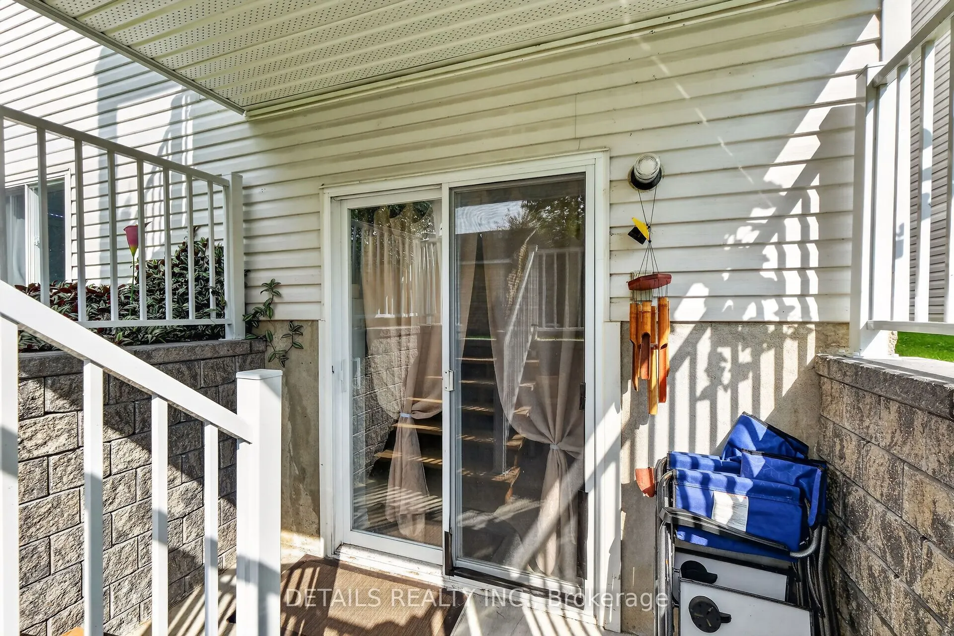 75 Lapointe Boulevard #3C